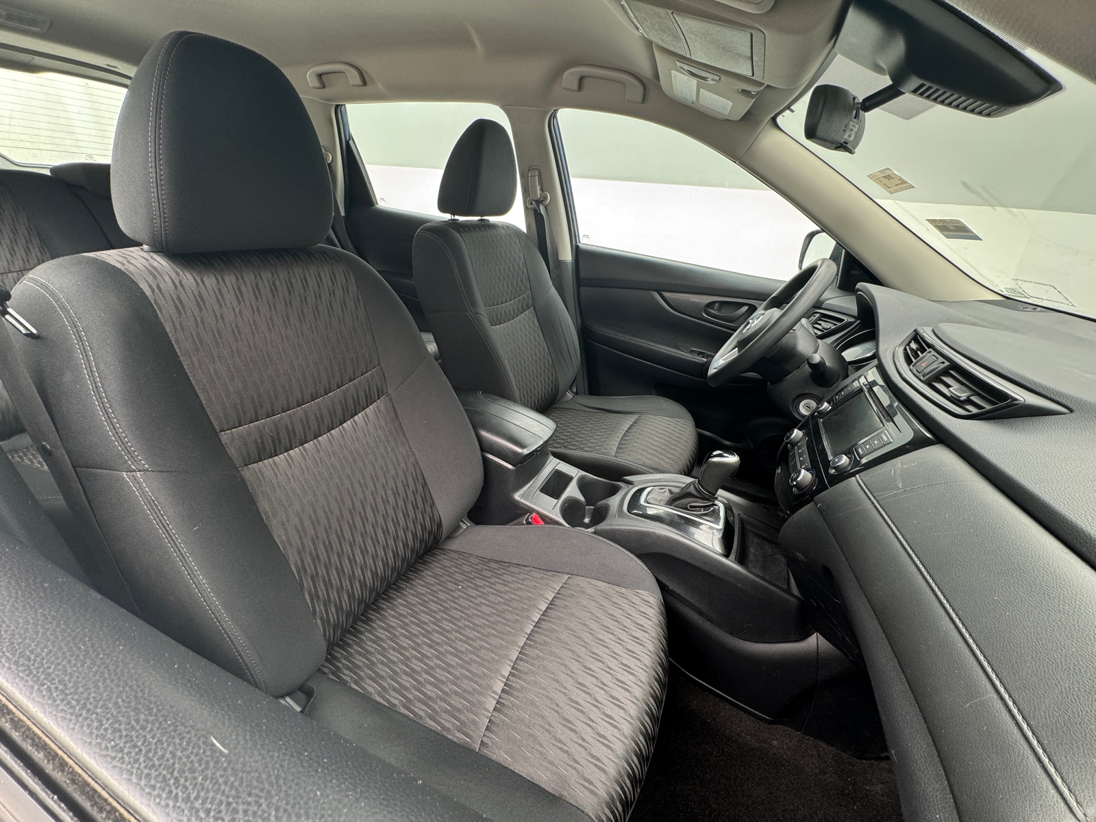 Thumbnail: 2020 Nissan Rogue - 2