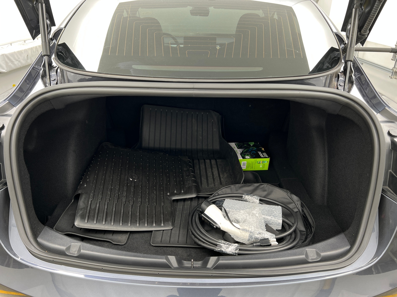 Thumbnail: 2020 Tesla Model 3 - 6