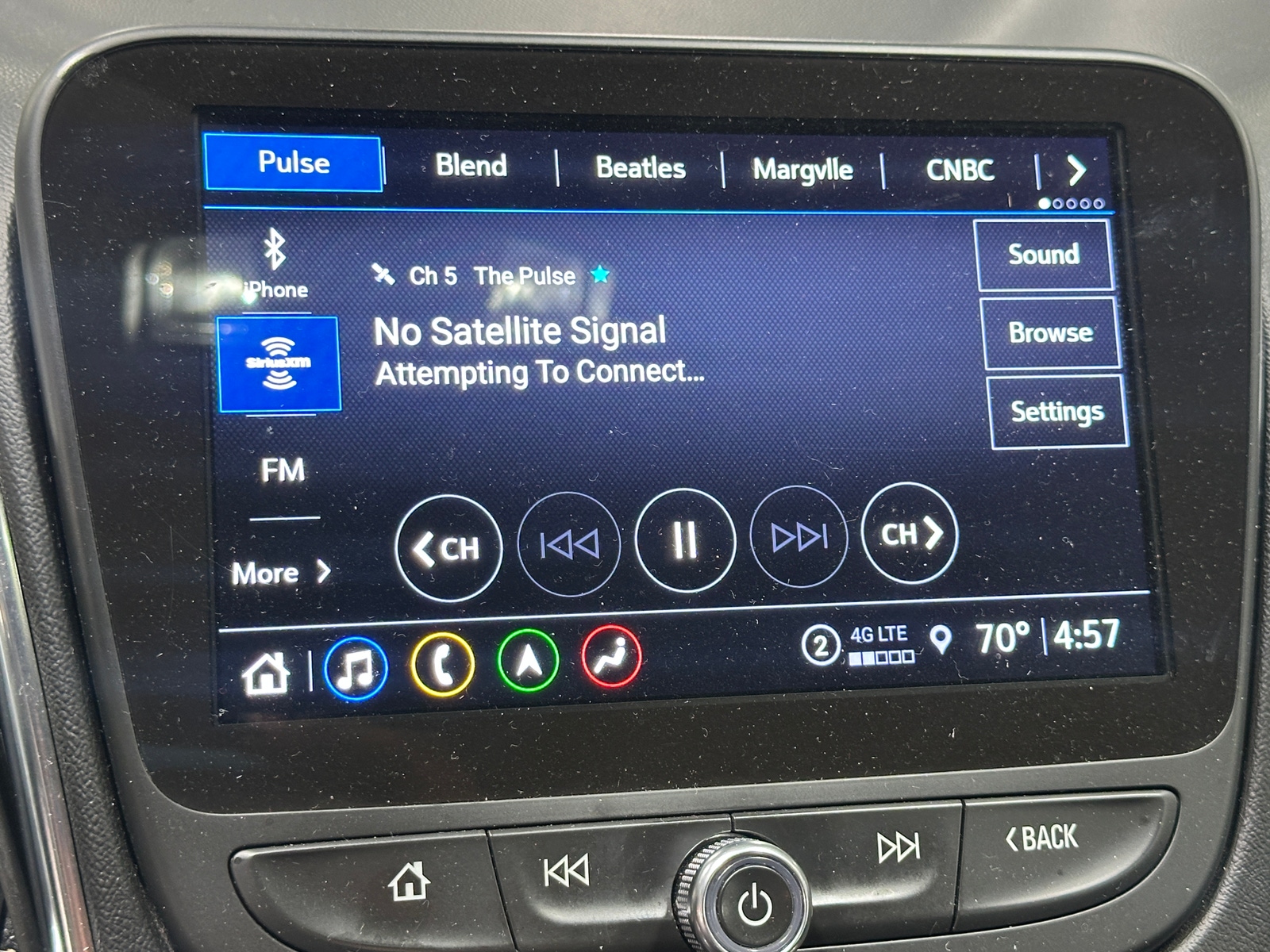 Thumbnail: 2024 Chevrolet Malibu - 3