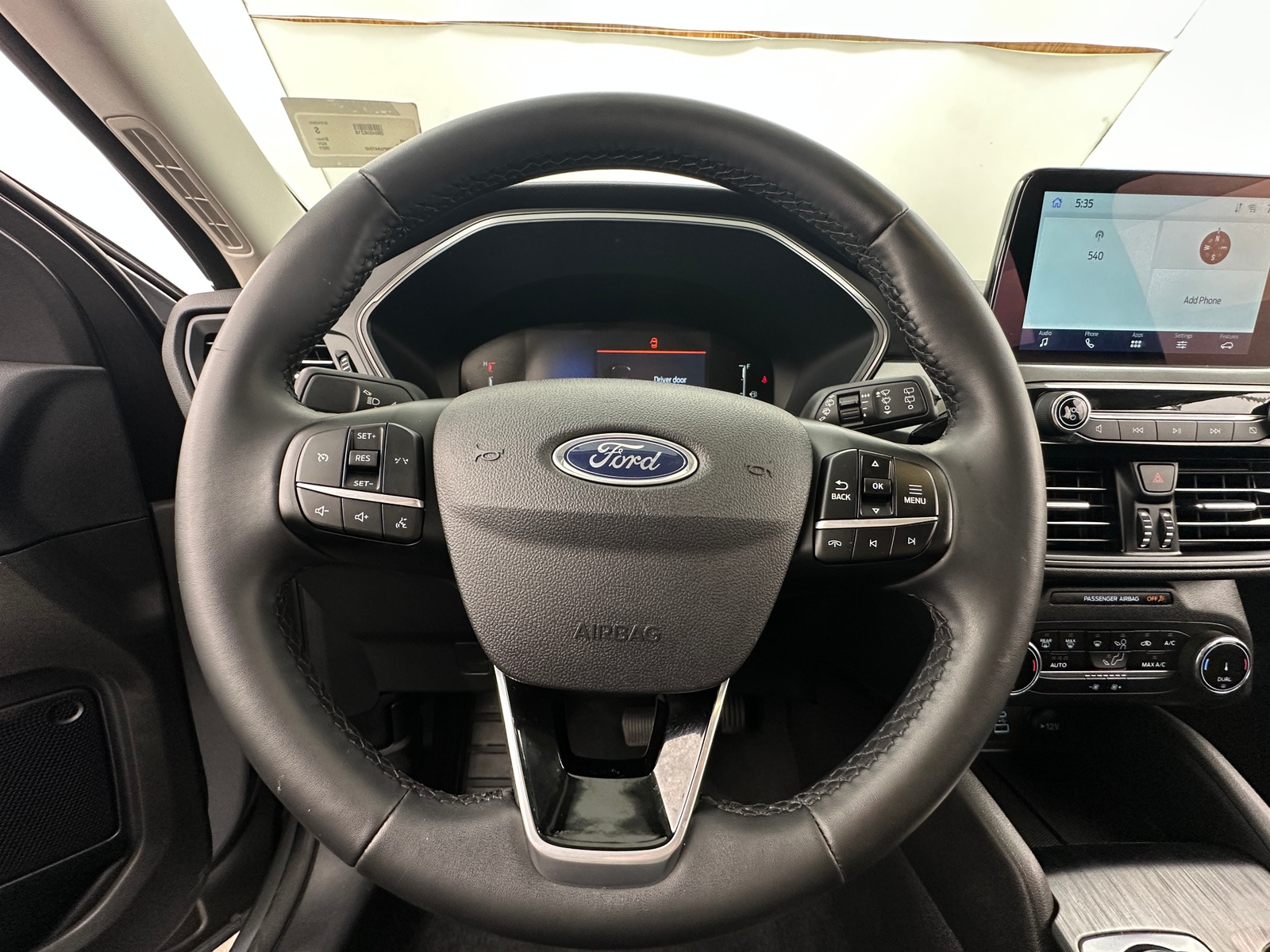 Thumbnail: 2023 Ford Escape - 5