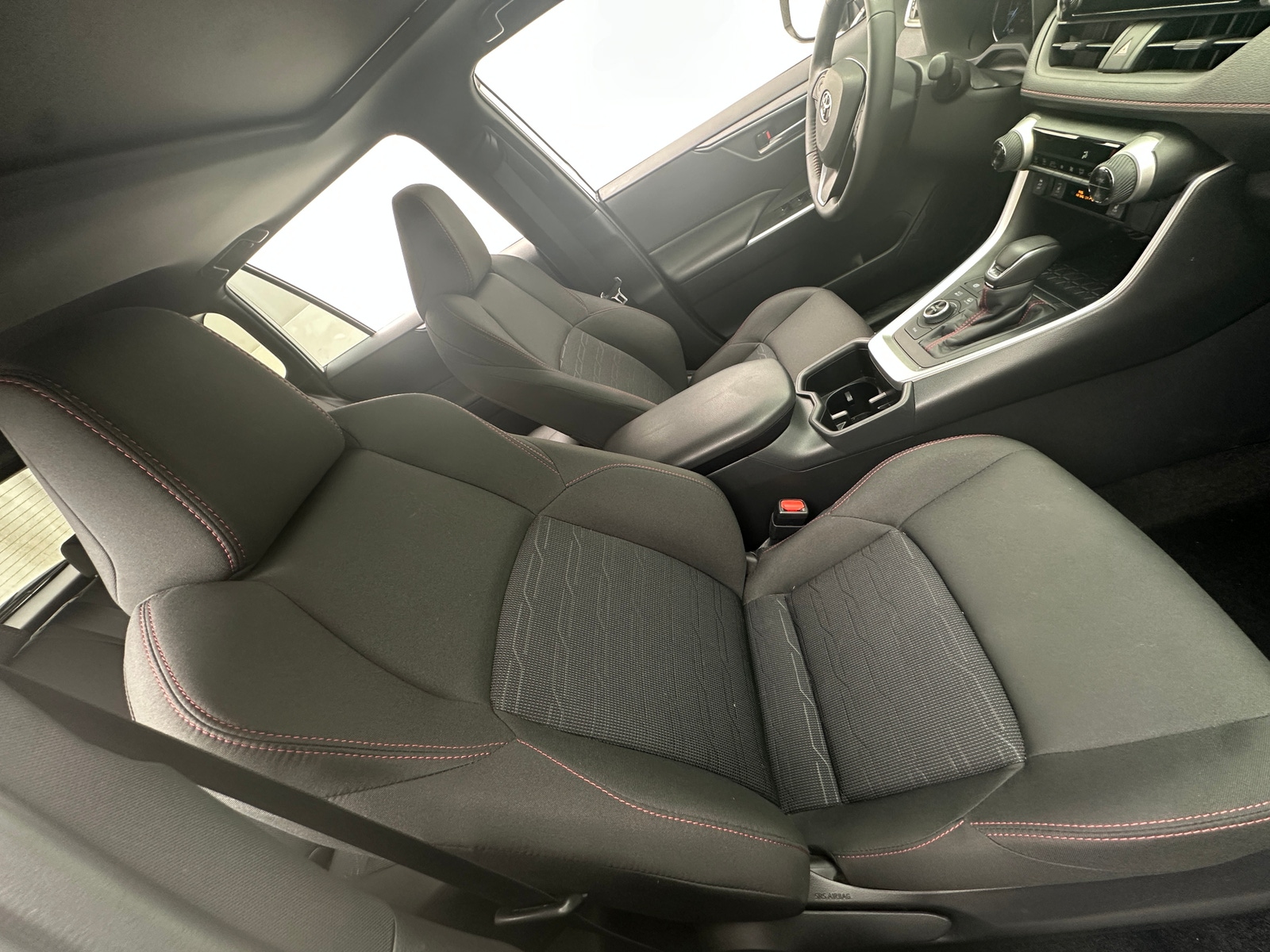 Thumbnail: 2025 Toyota RAV4 - 2