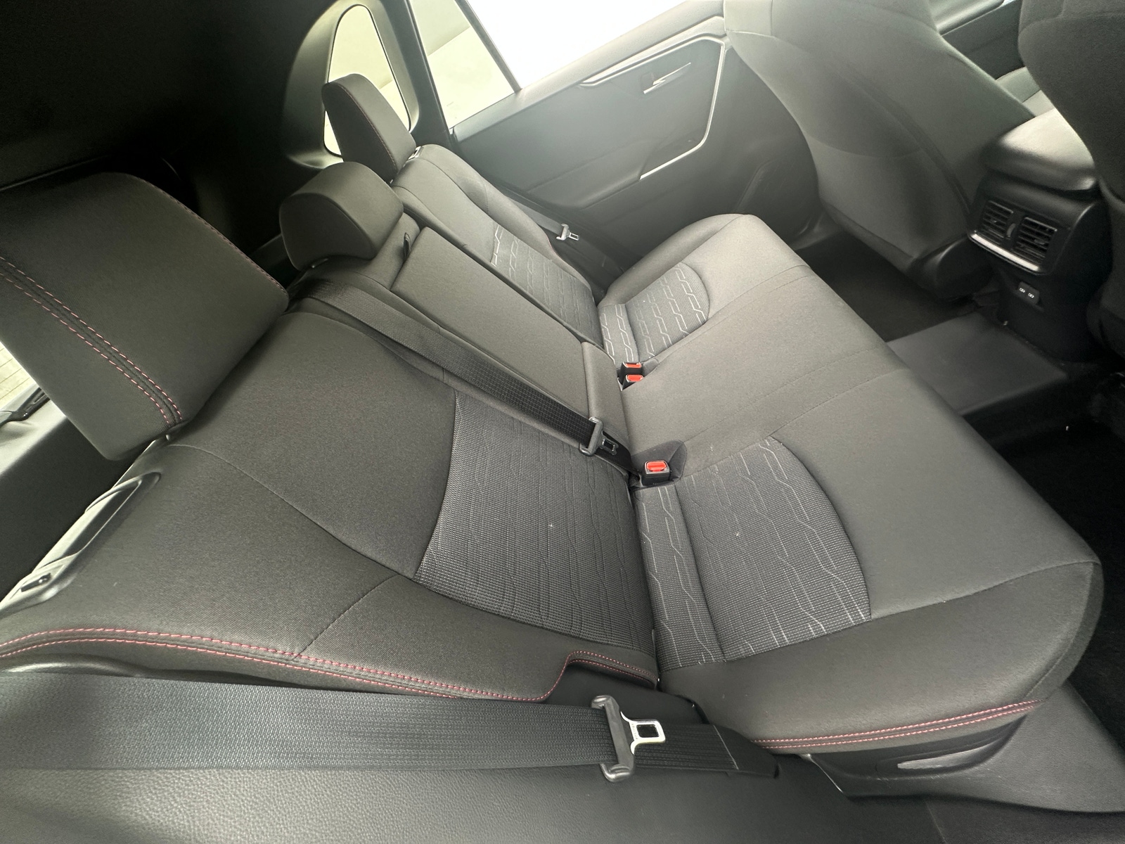 Thumbnail: 2025 Toyota RAV4 - 6