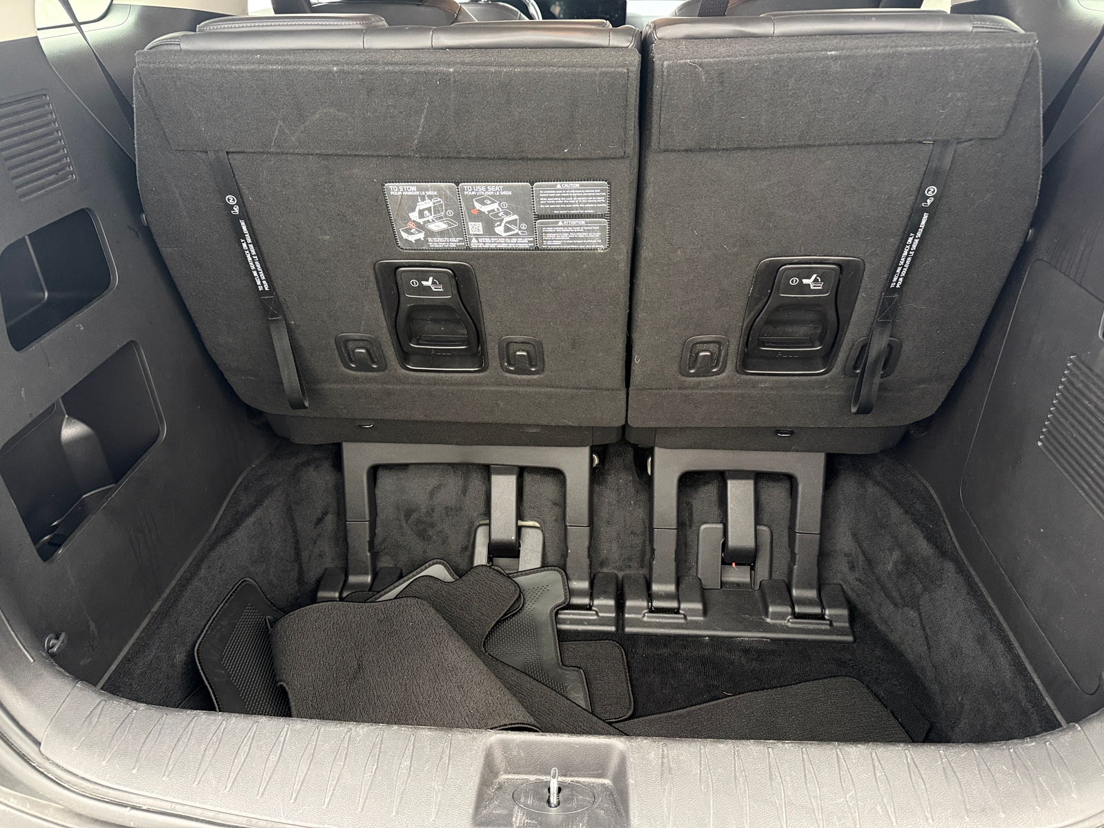 Thumbnail: 2025 Kia Carnival - 6