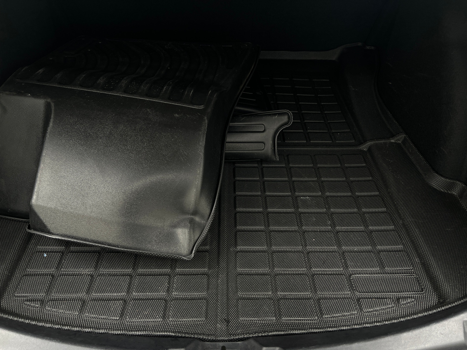 Thumbnail: 2023 Tesla Model 3 - 6