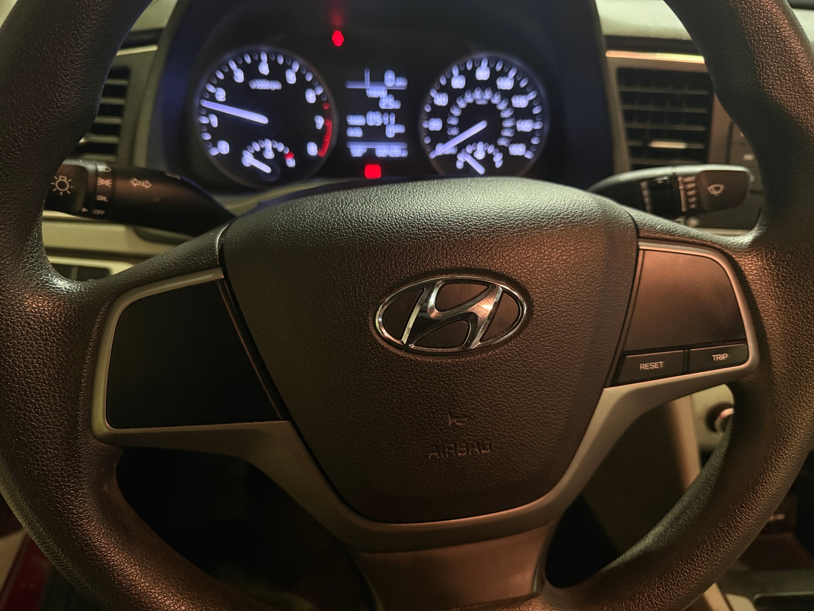 Thumbnail: 2017 Hyundai Elantra - 5