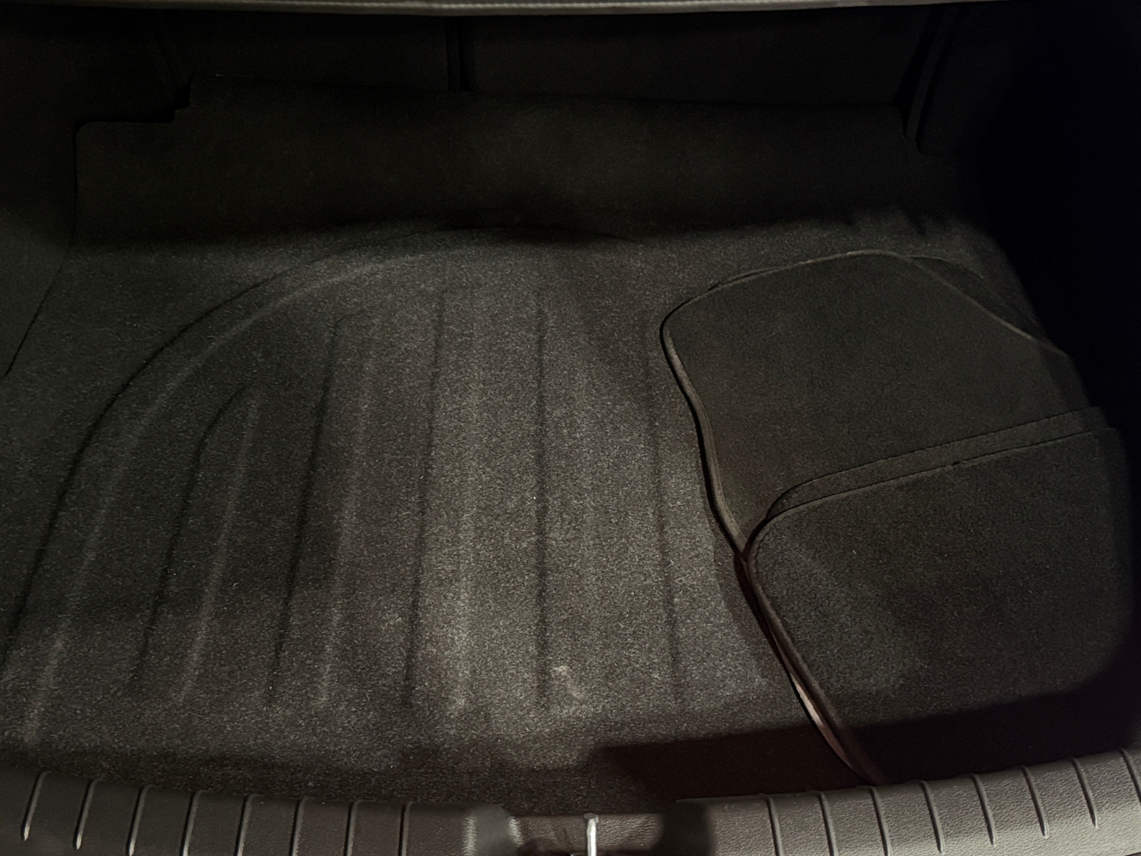 Thumbnail: 2017 Hyundai Elantra - 7