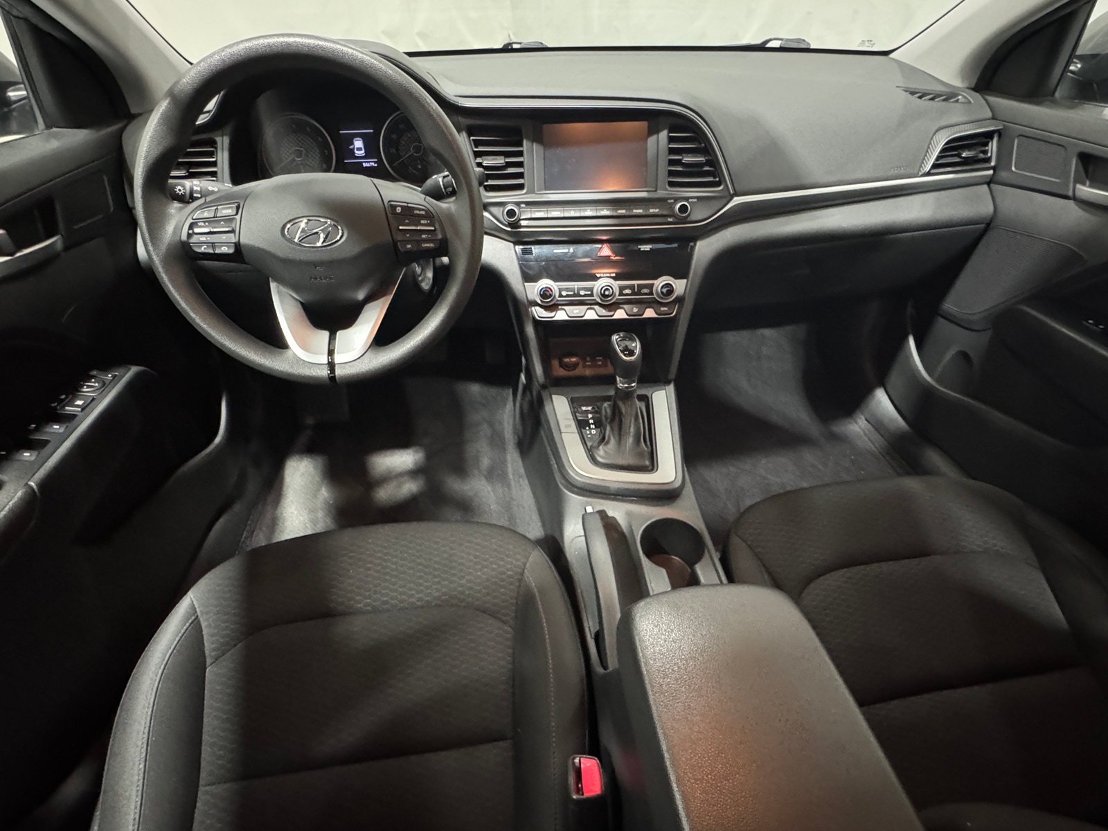 Thumbnail: 2020 Hyundai Elantra - 3