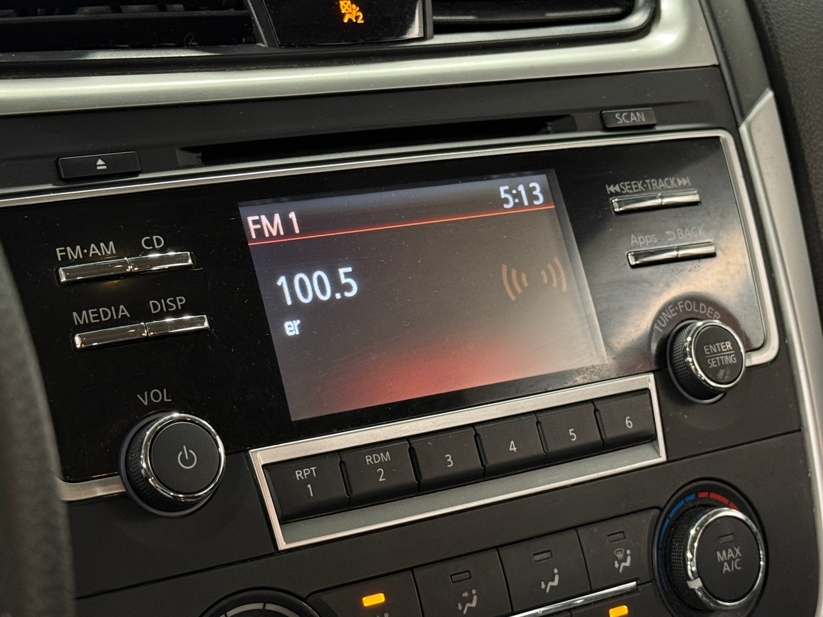 Thumbnail: 2018 Nissan Altima - 4