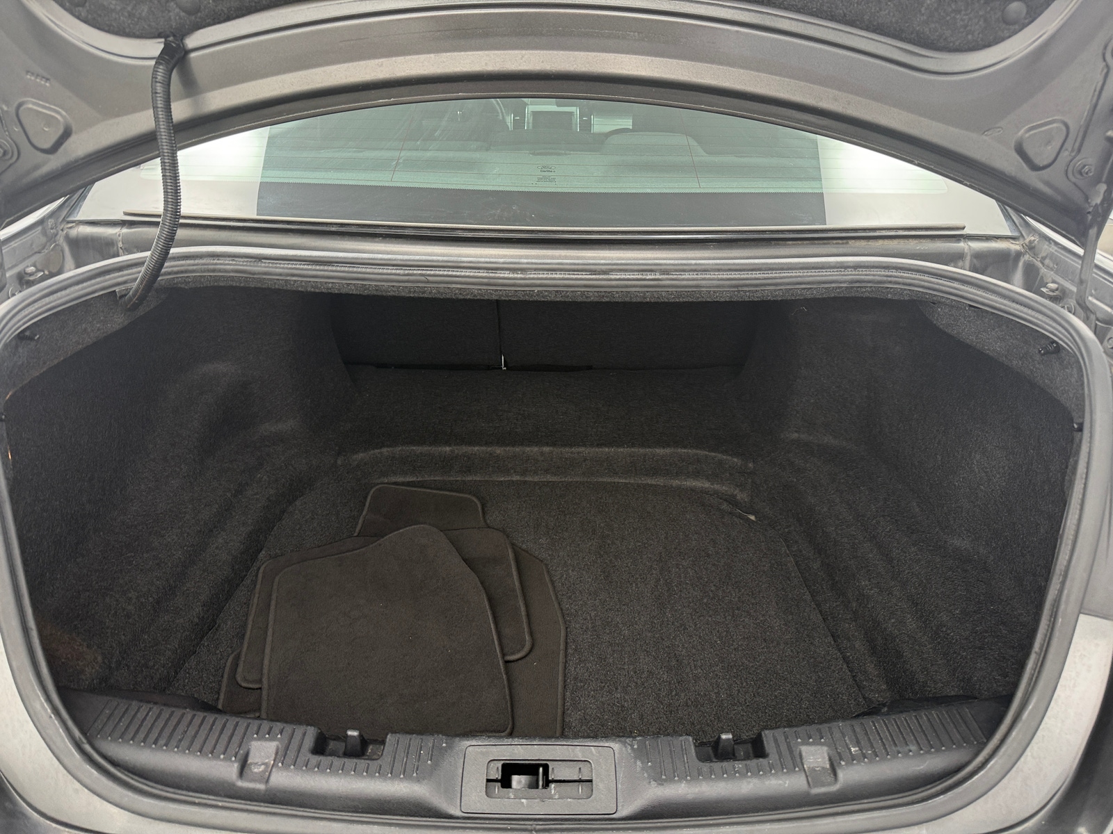 Thumbnail: 2019 Ford Taurus - 7