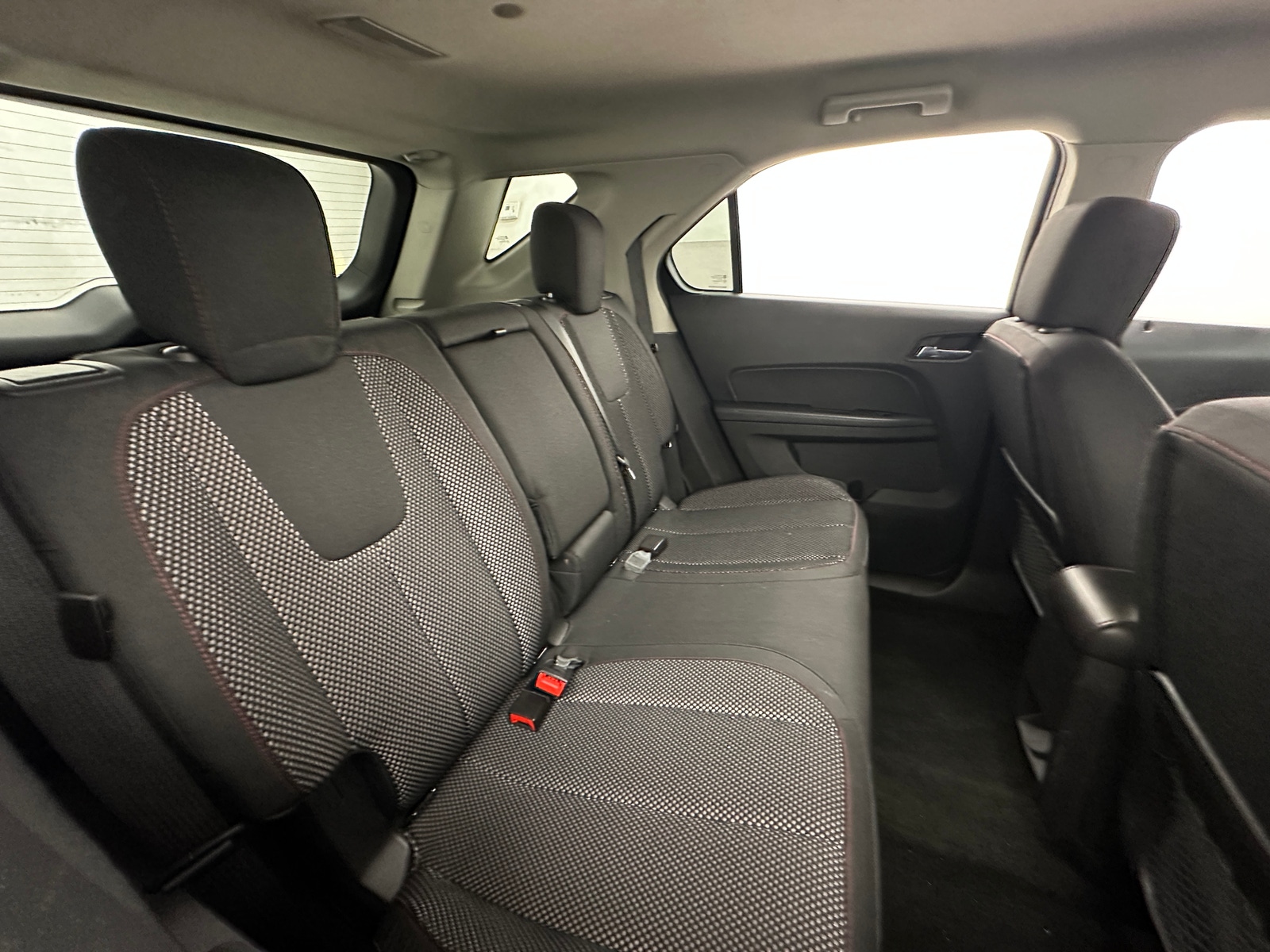 Thumbnail: 2013 Chevrolet Equinox - 6