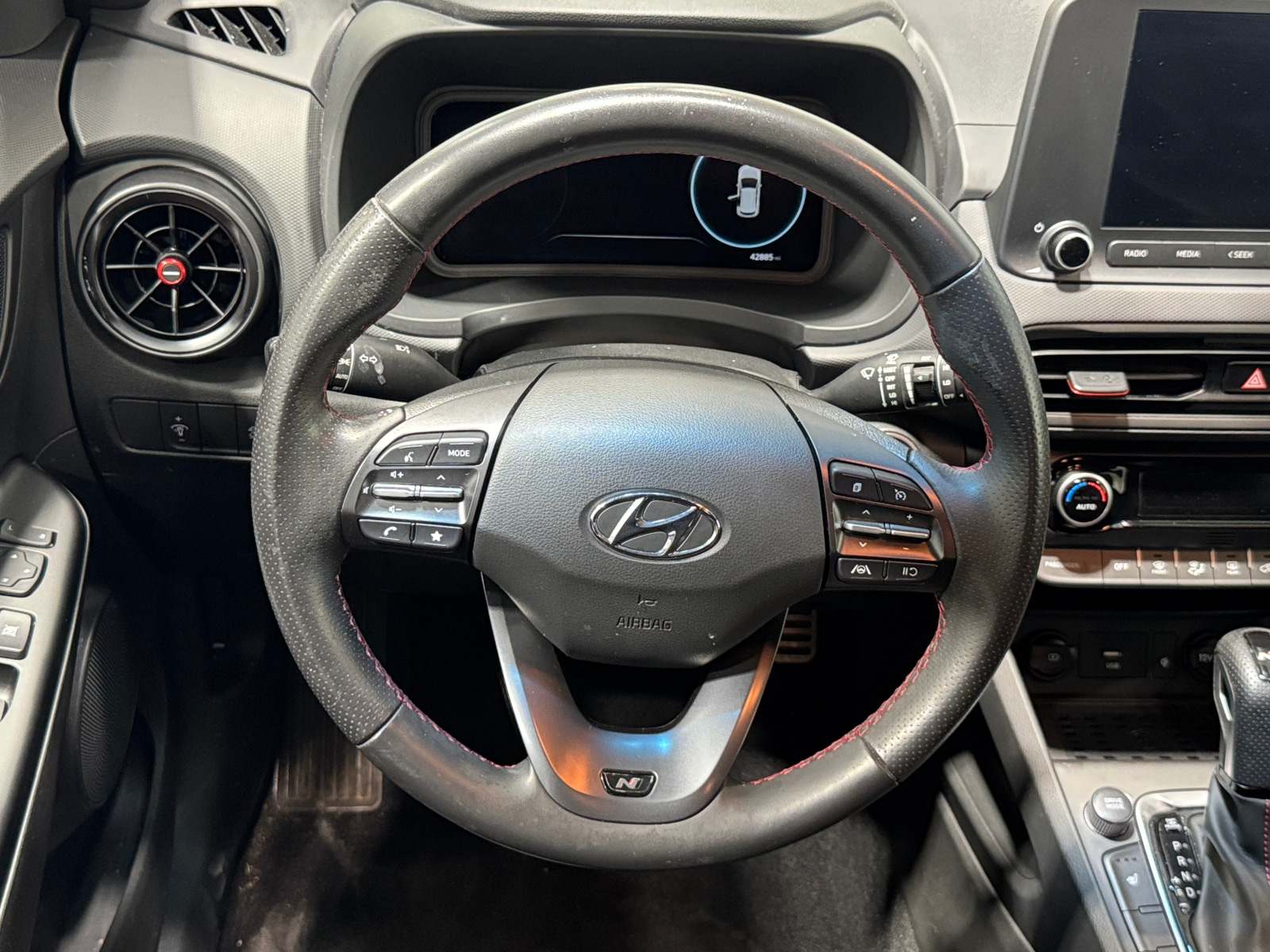 Thumbnail: 2022 Hyundai Kona - 5