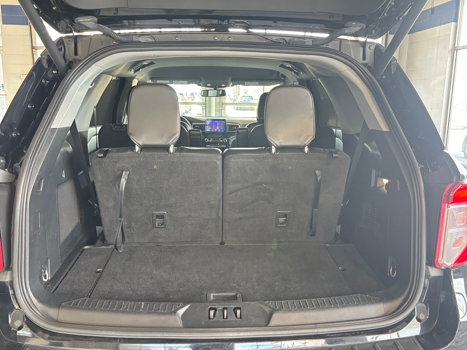 Thumbnail: 2024 Ford Explorer - 7