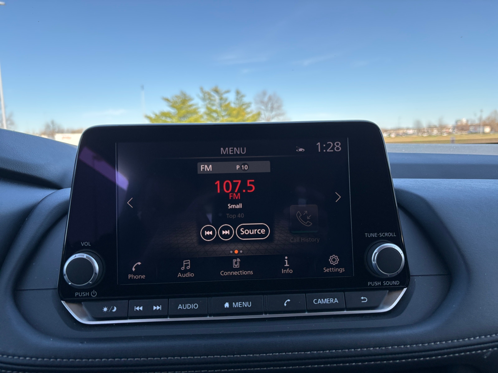 Thumbnail: 2025 Nissan Rogue - 4