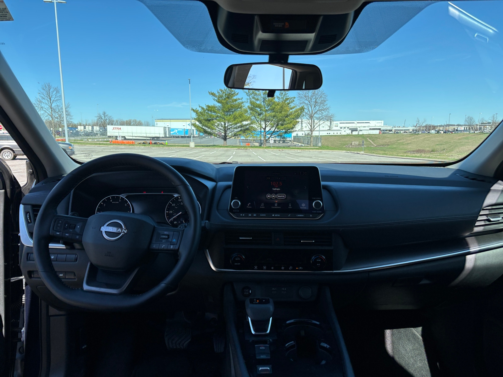 Thumbnail: 2025 Nissan Rogue - 3