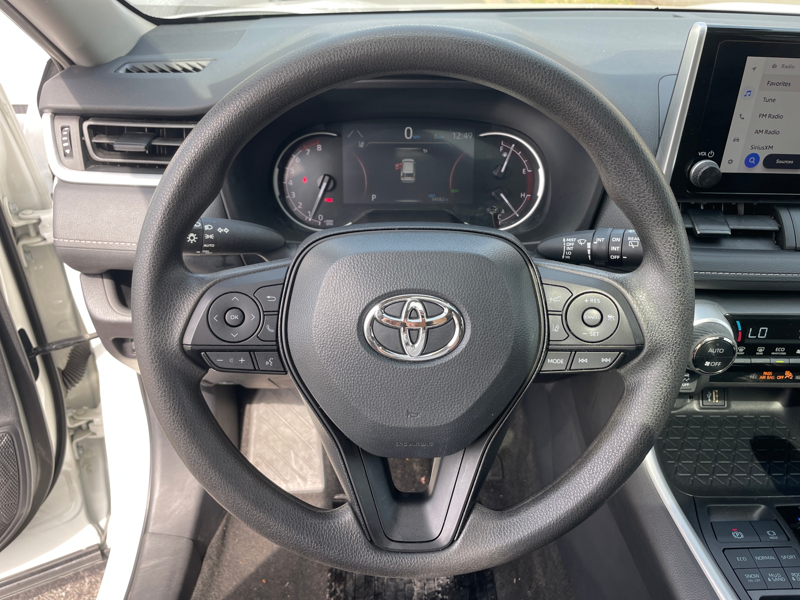 Thumbnail: 2025 Toyota RAV4 - 5