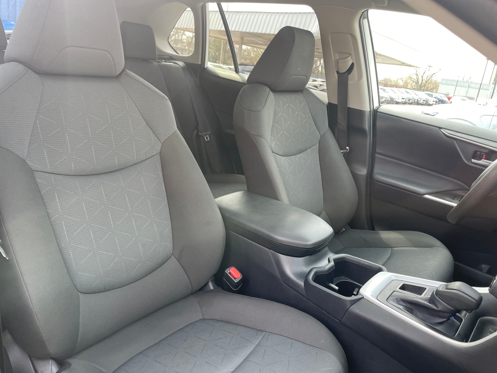 Thumbnail: 2025 Toyota RAV4 - 2