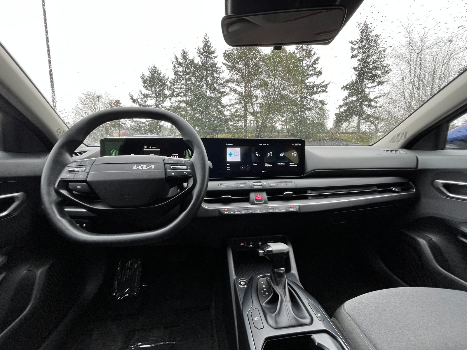 Thumbnail: 2025 Kia K4 - 3