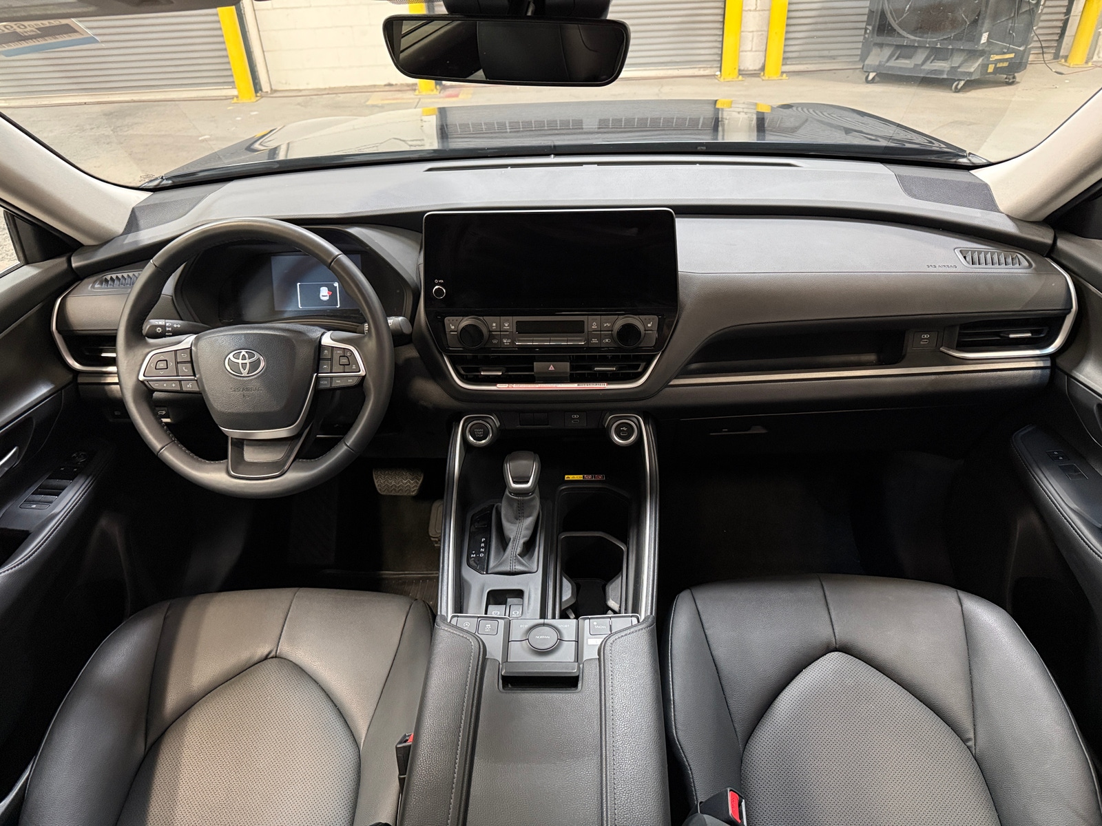 Thumbnail: 2025 Toyota Grand Highlander - 3