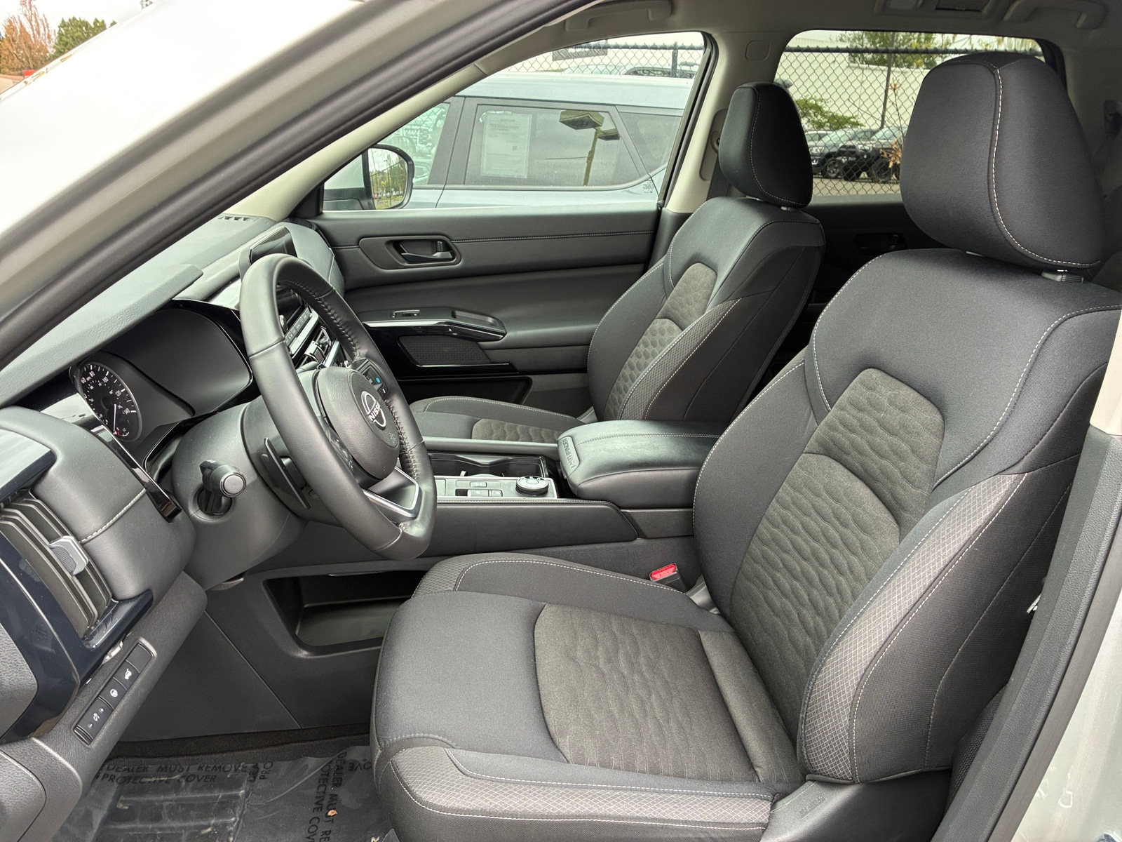 Thumbnail: 2025 Nissan Pathfinder - 2