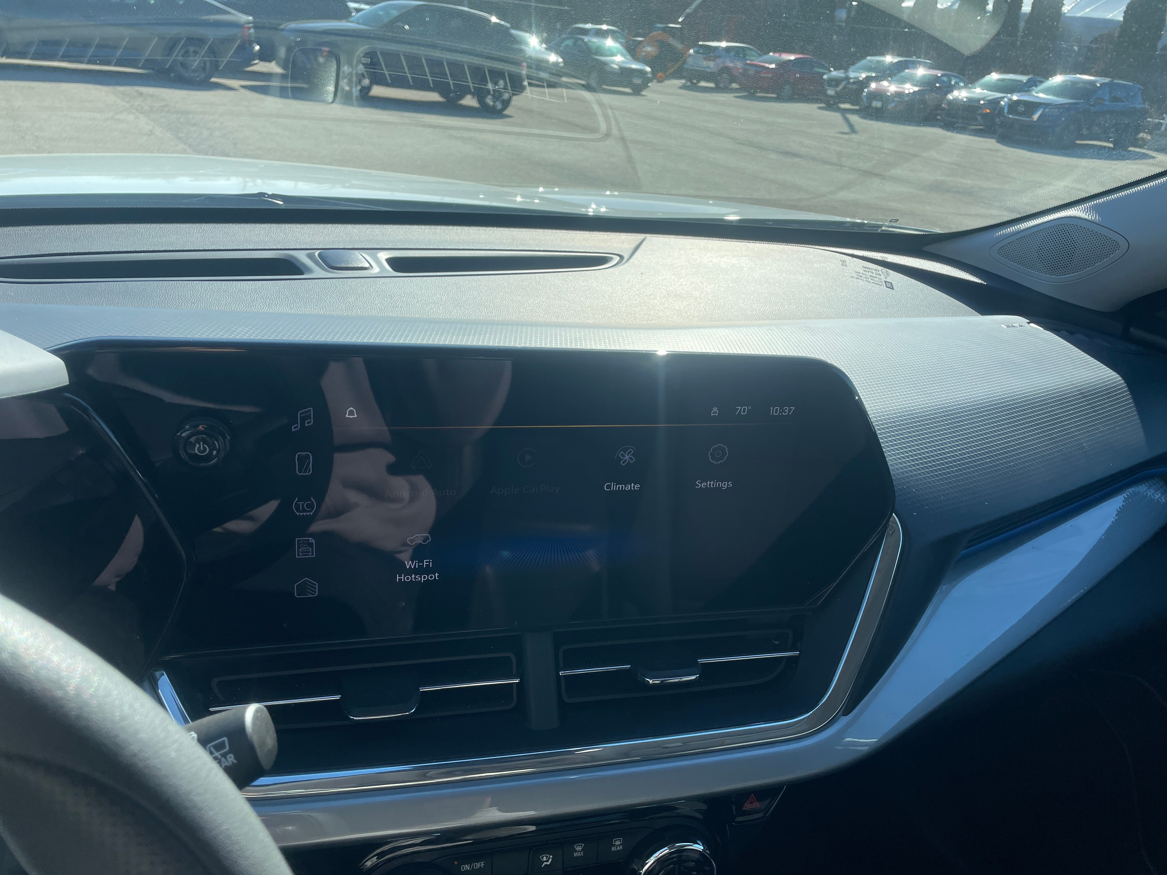 Thumbnail: 2025 Chevrolet Trax - 4