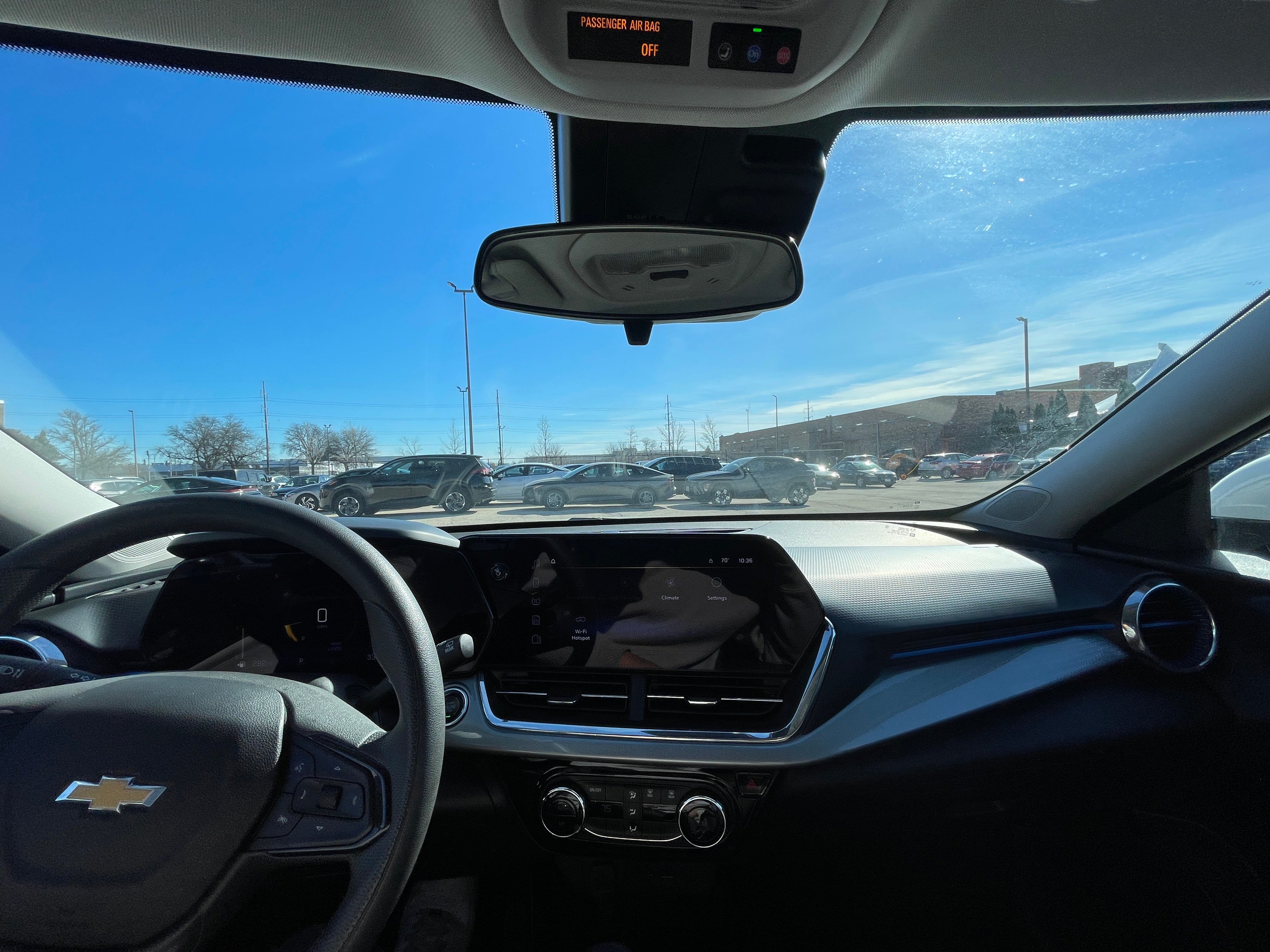 Thumbnail: 2025 Chevrolet Trax - 3