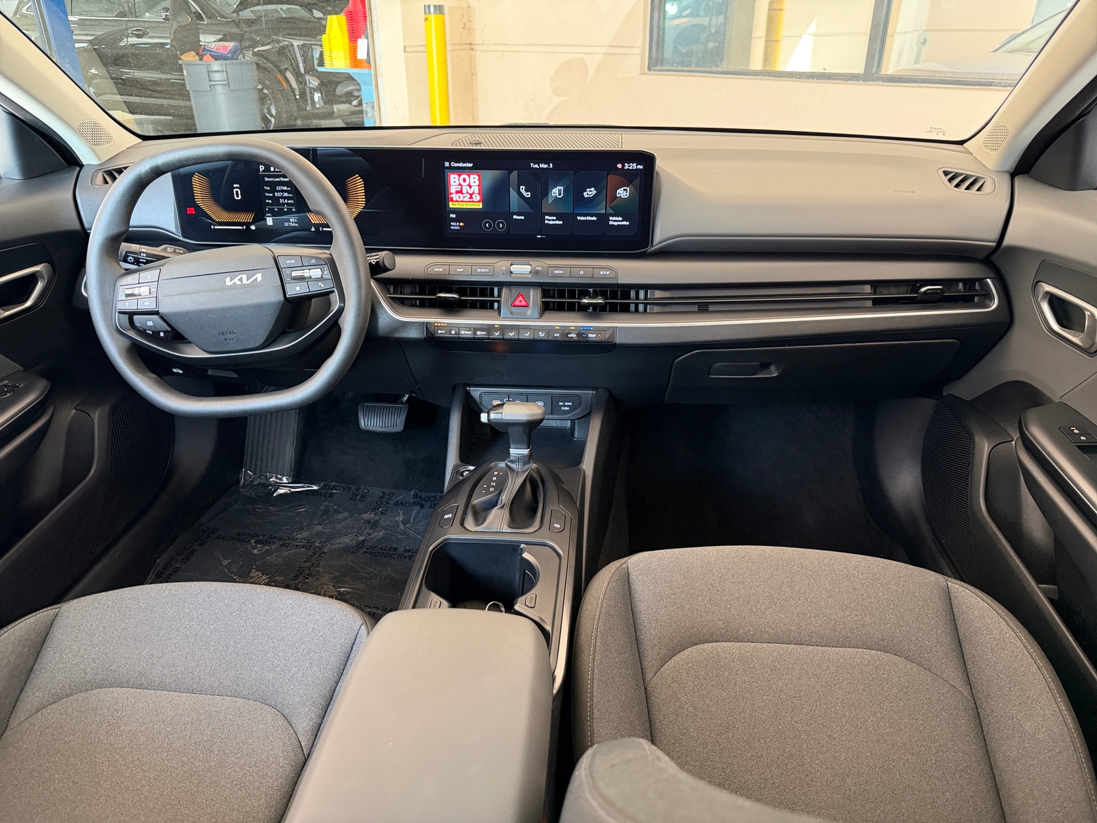 Thumbnail: 2025 Kia K4 - 3