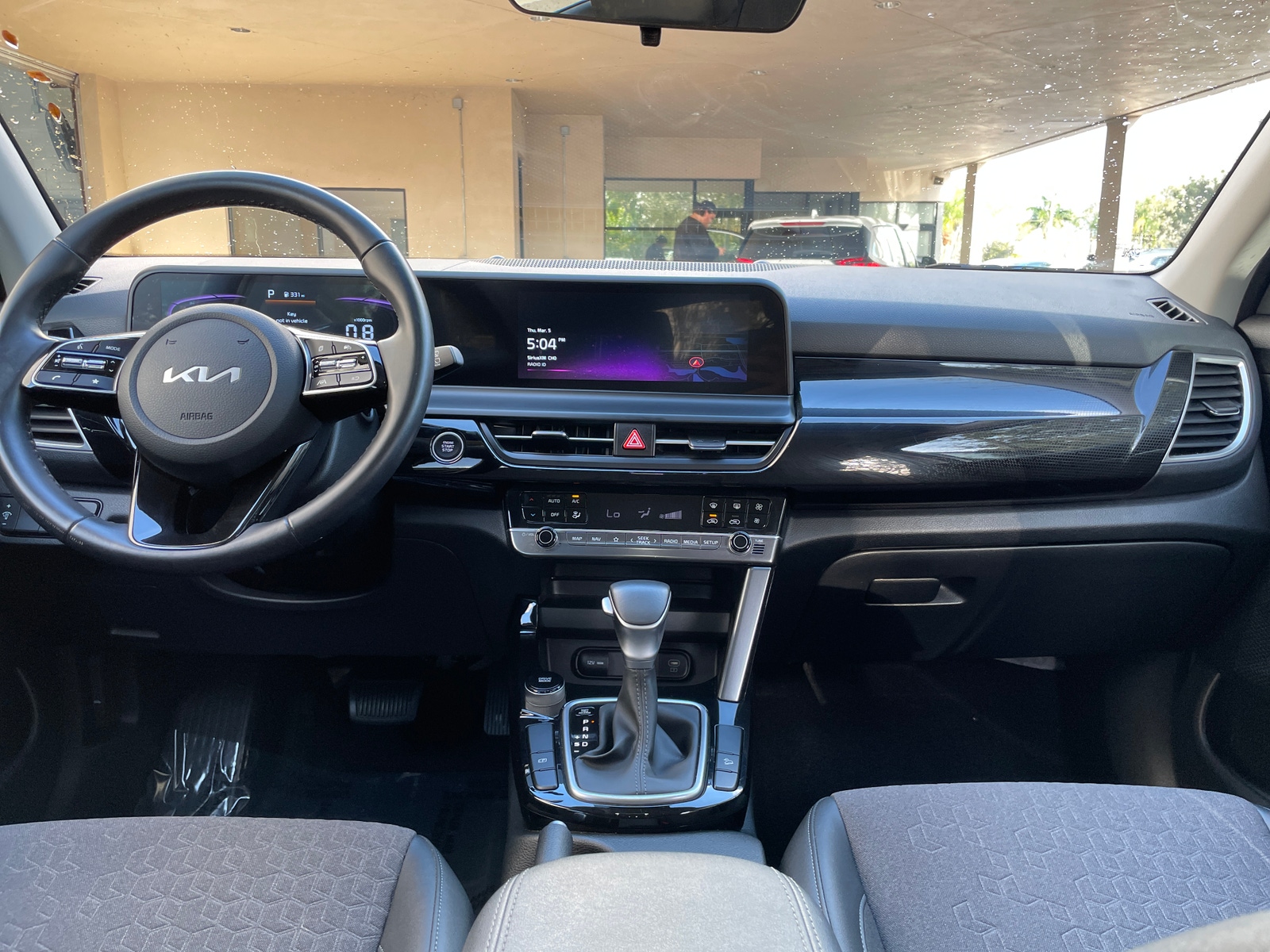 Thumbnail: 2025 Kia Seltos - 3