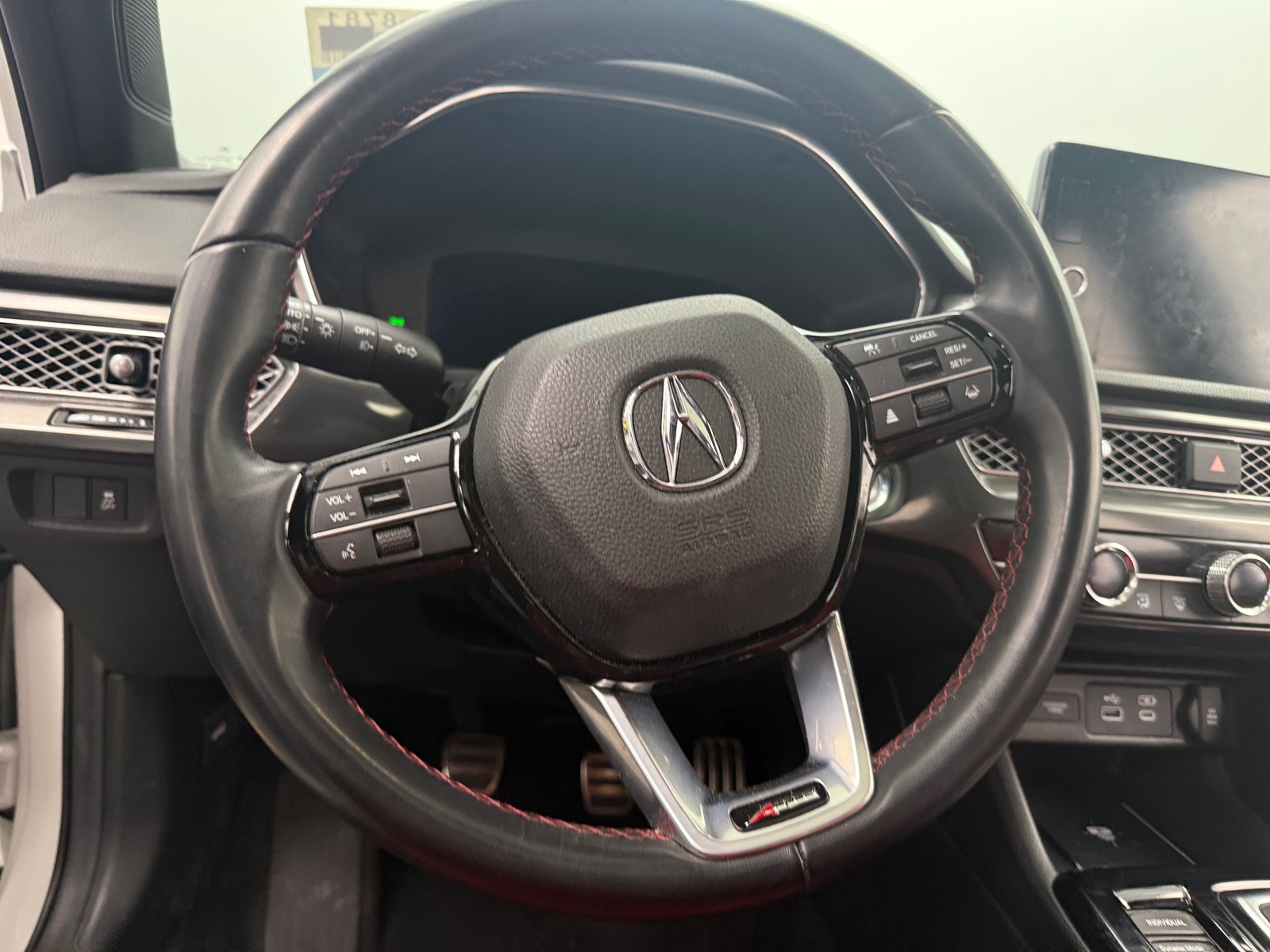 Thumbnail: 2023 Acura Integra - 4