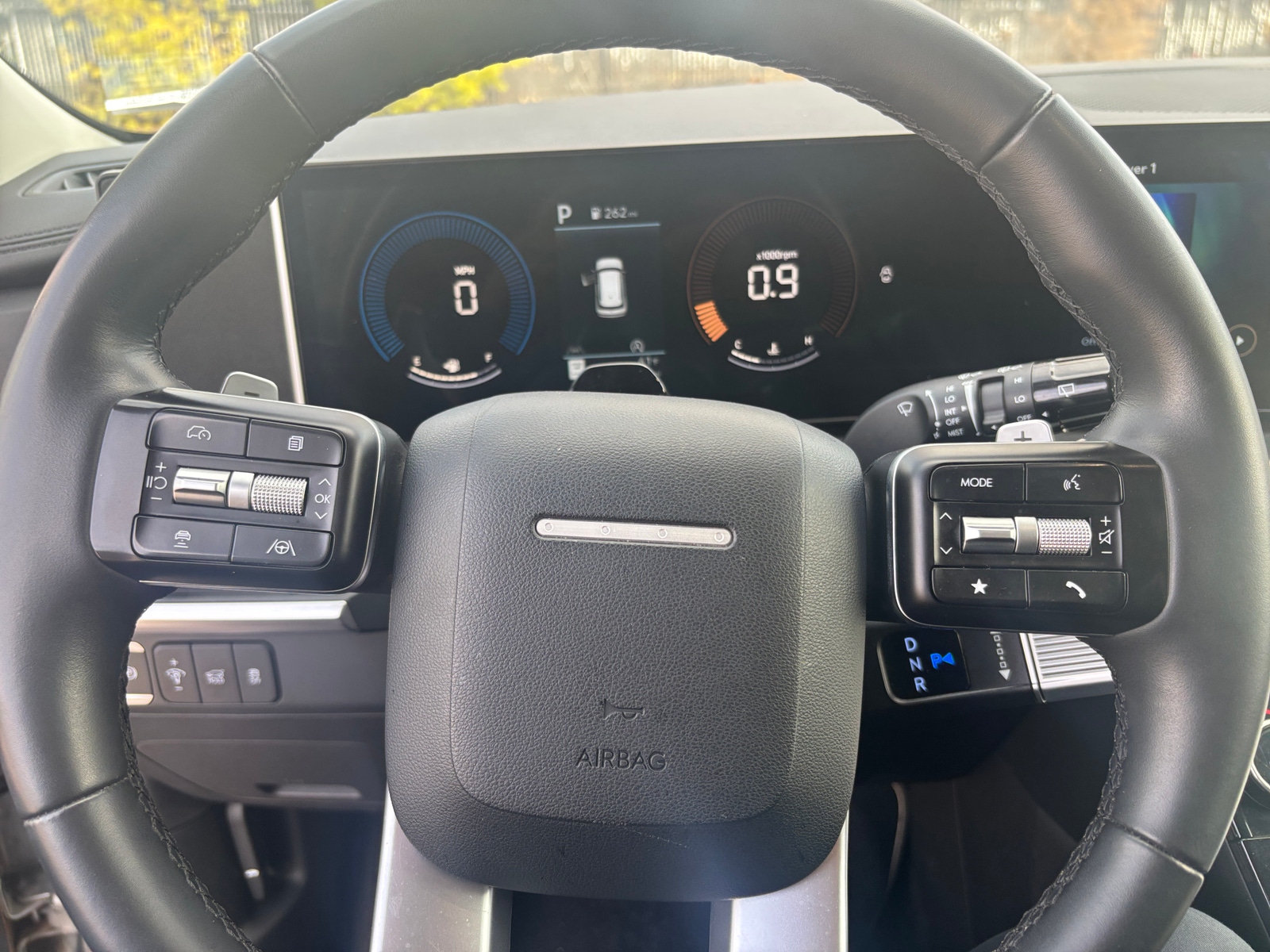 Thumbnail: 2025 Hyundai Santa Fe - 4