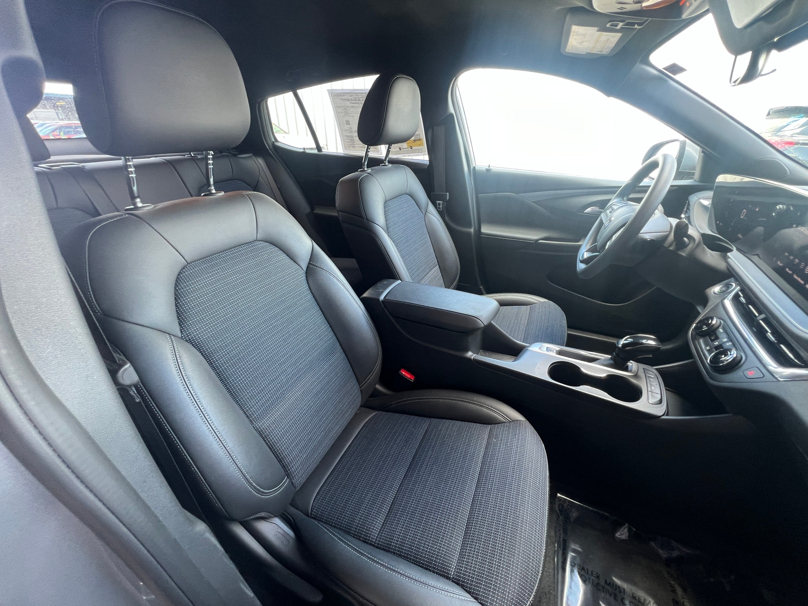 Thumbnail: 2025 Buick Envista - 2