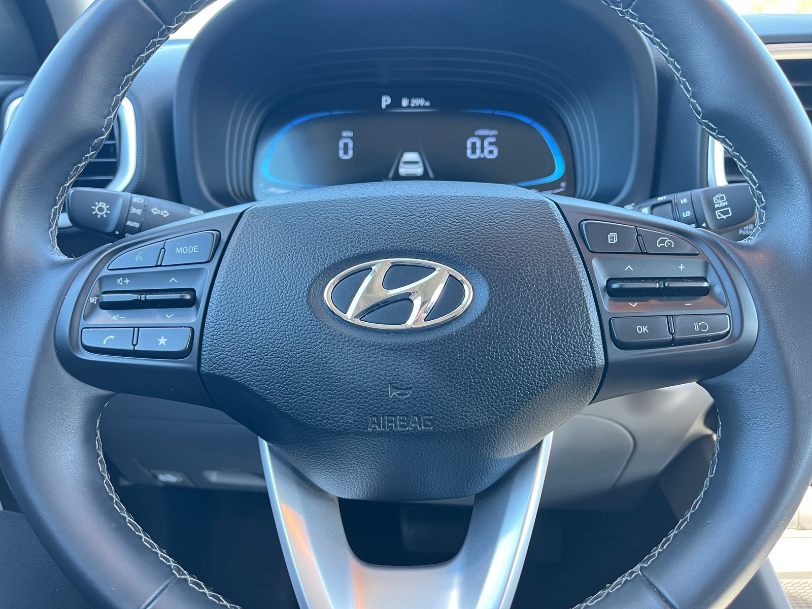 Thumbnail: 2025 Hyundai Venue - 5