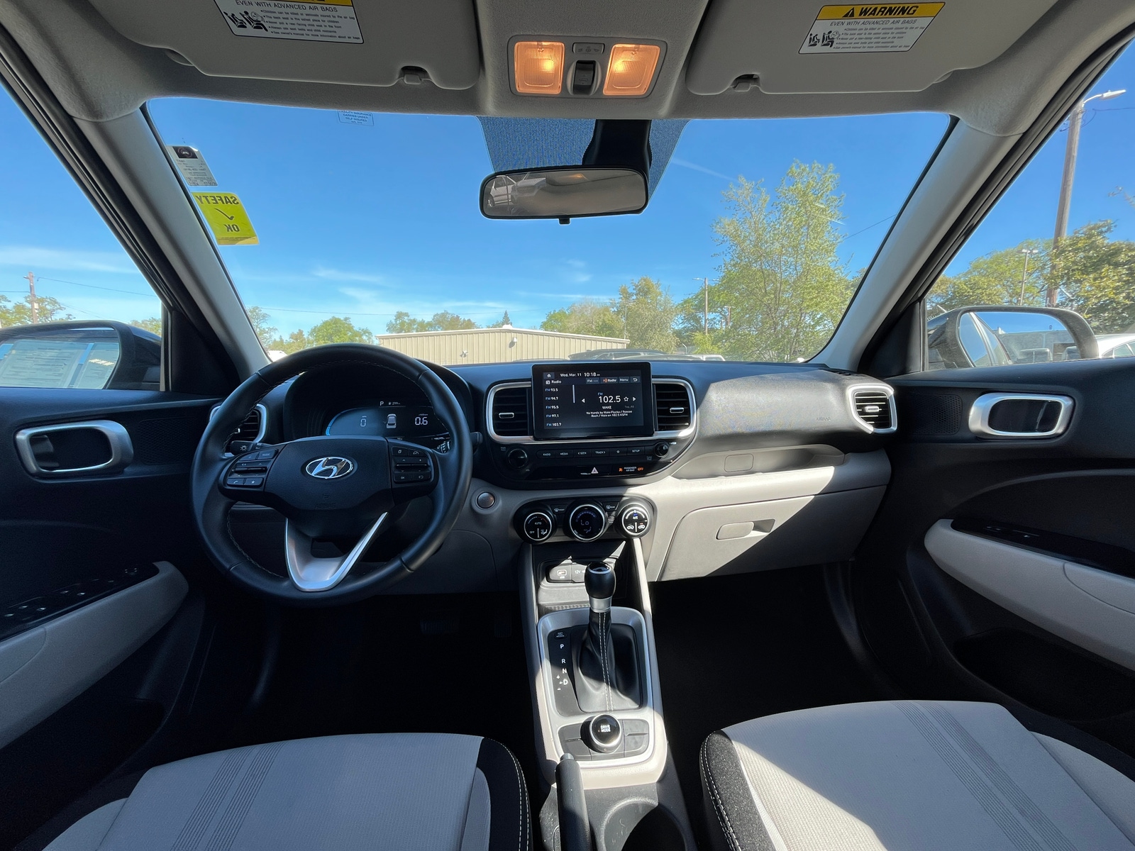 Thumbnail: 2025 Hyundai Venue - 3