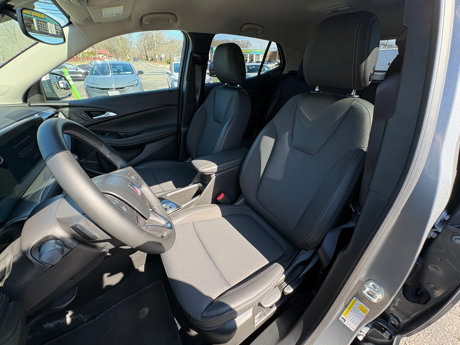 Thumbnail: 2025 Buick Encore GX - 2