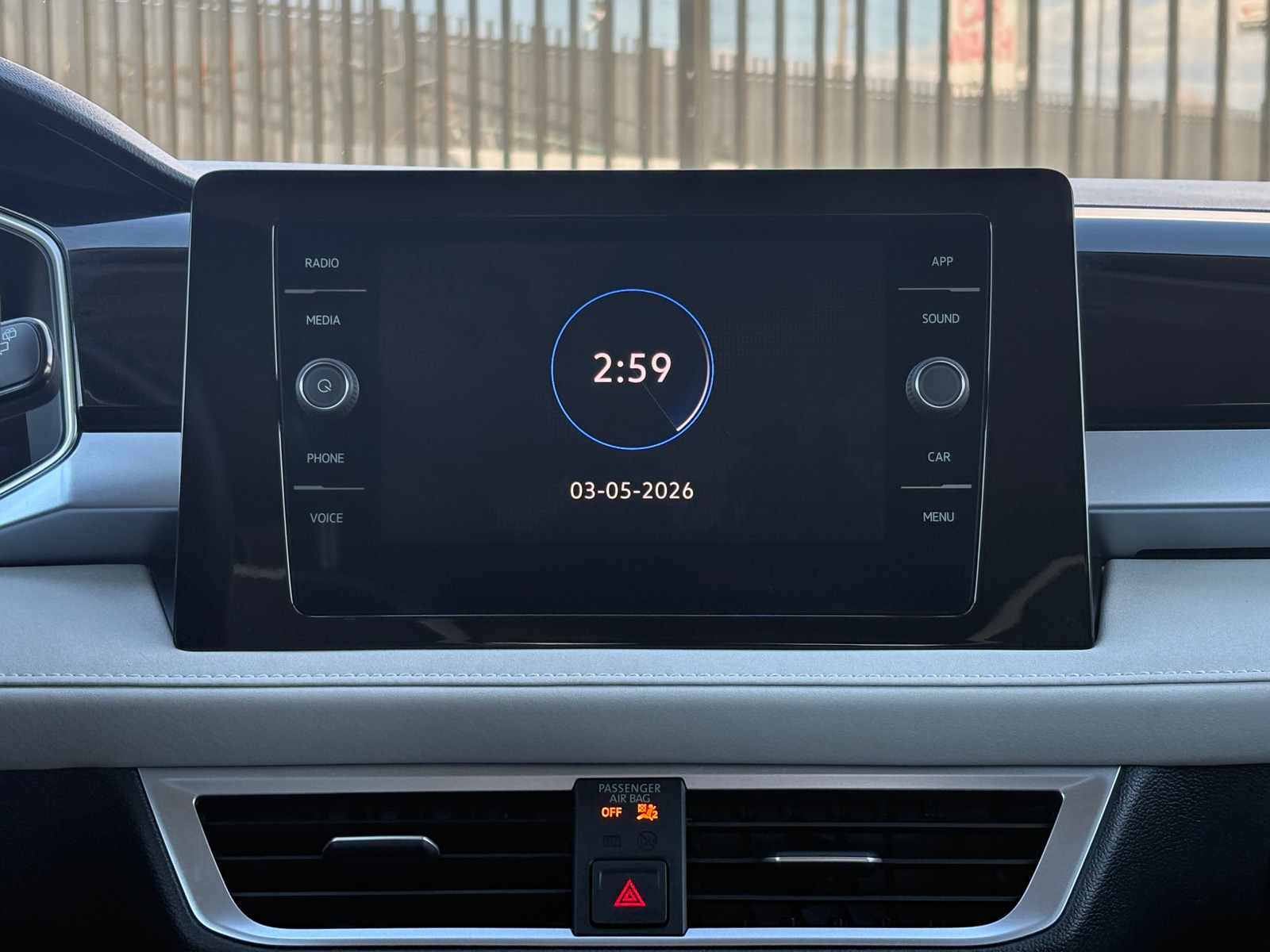 Thumbnail: 2025 Volkswagen Taos - 4