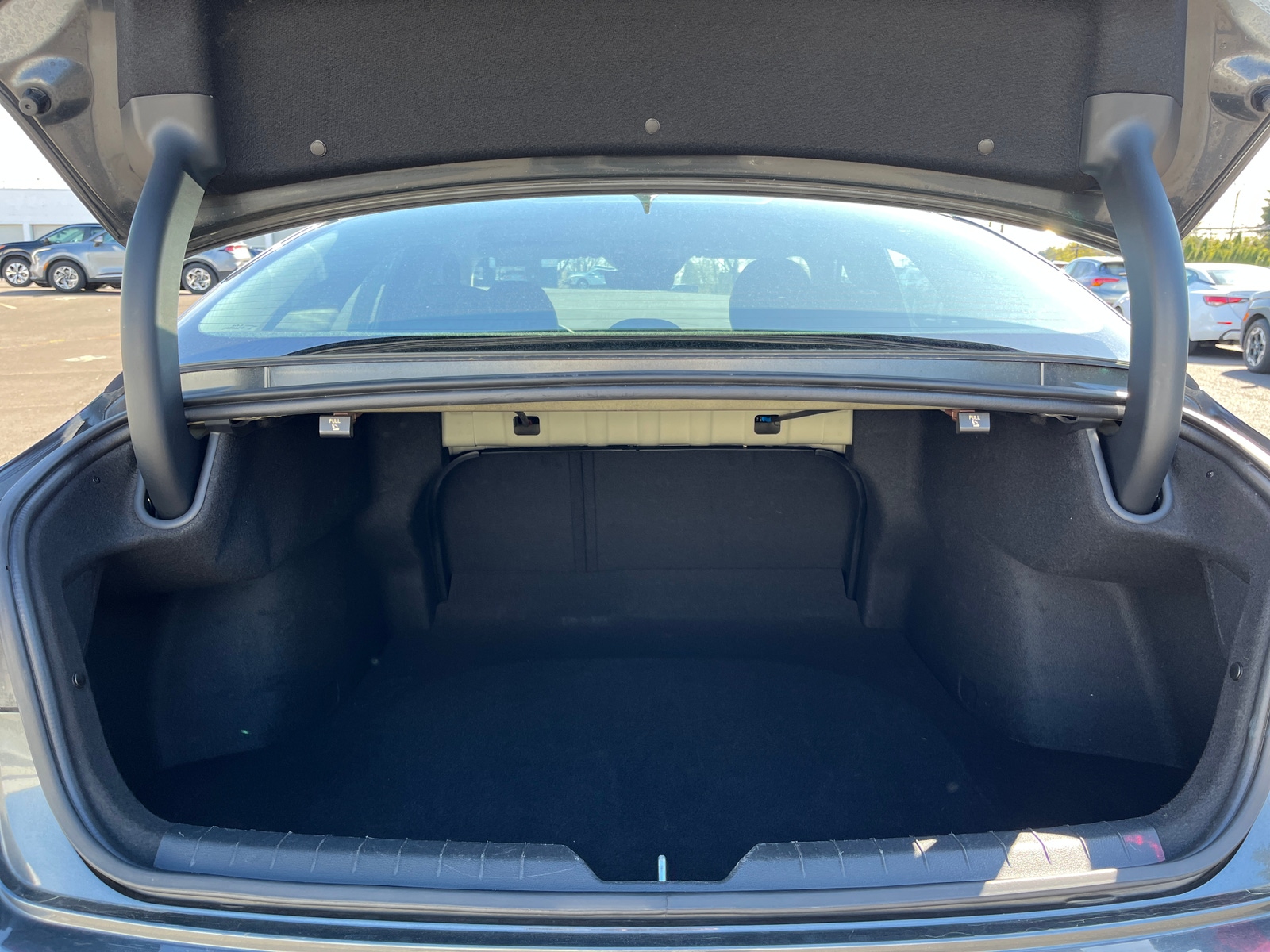 Thumbnail: 2025 Kia K5 - 6