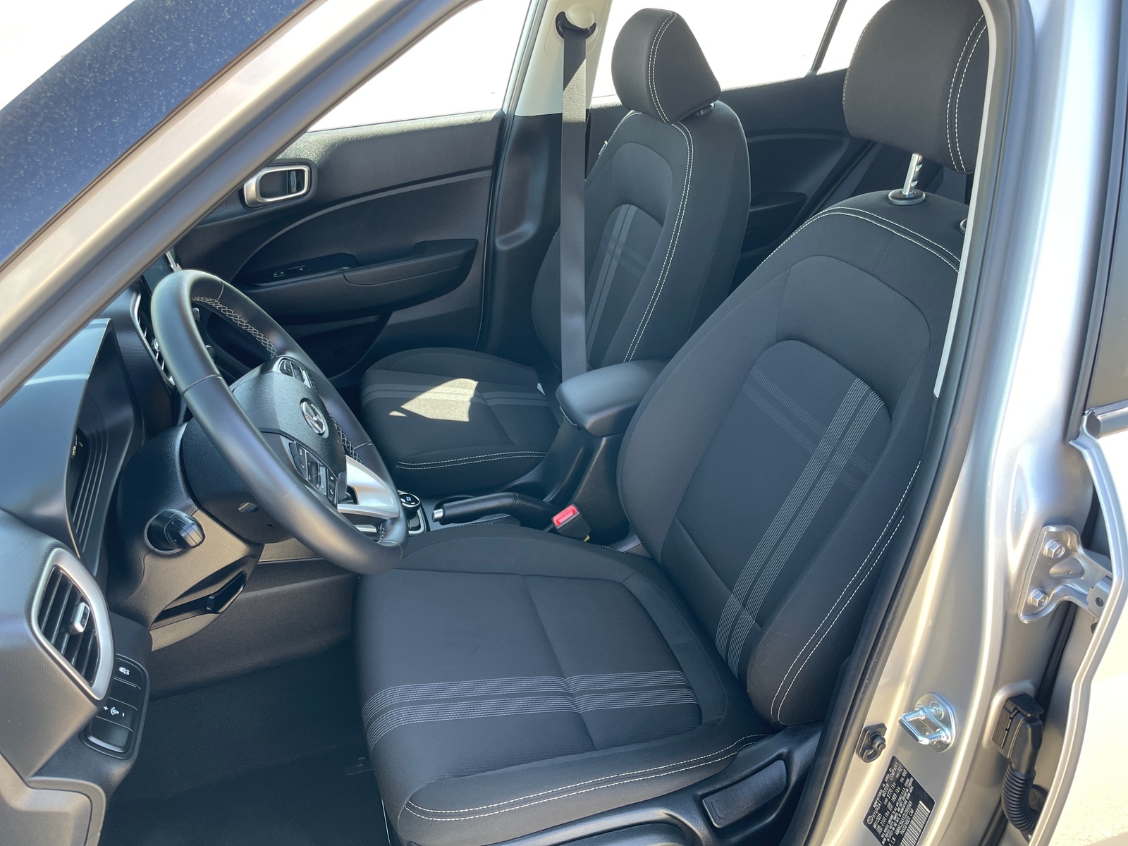 Thumbnail: 2025 Hyundai Venue - 2