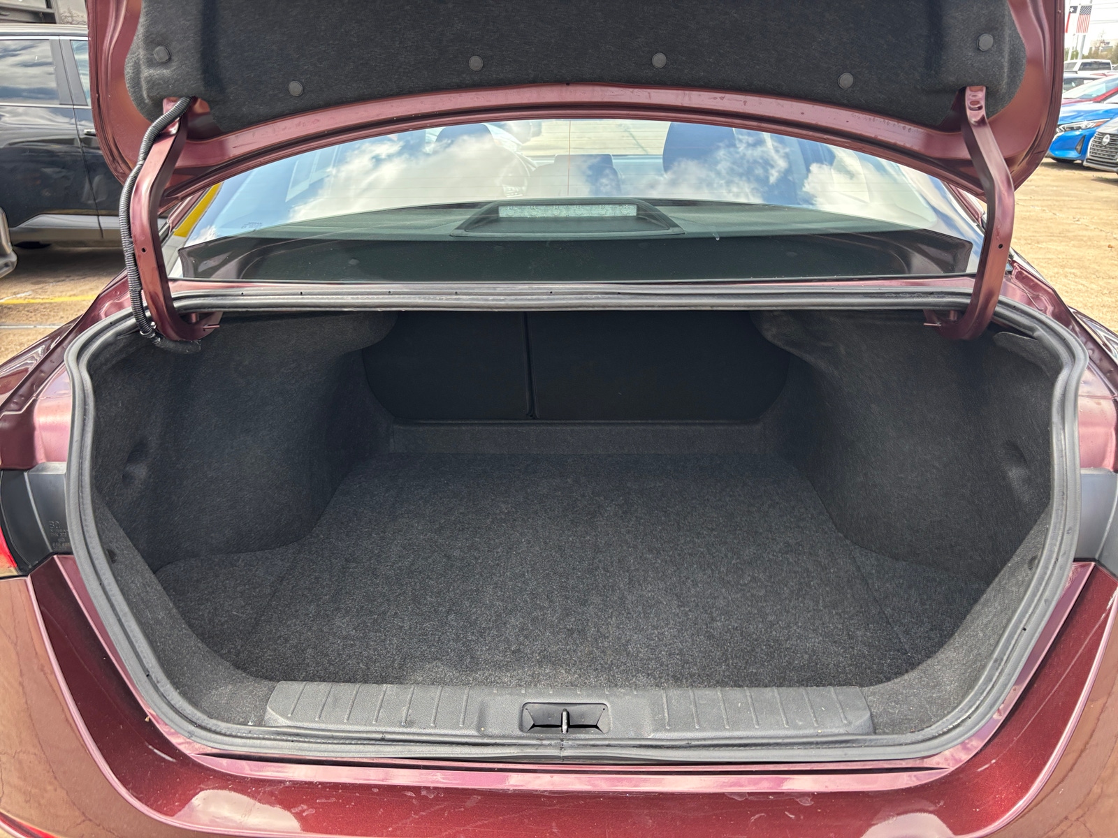 Thumbnail: 2025 Nissan Sentra - 6