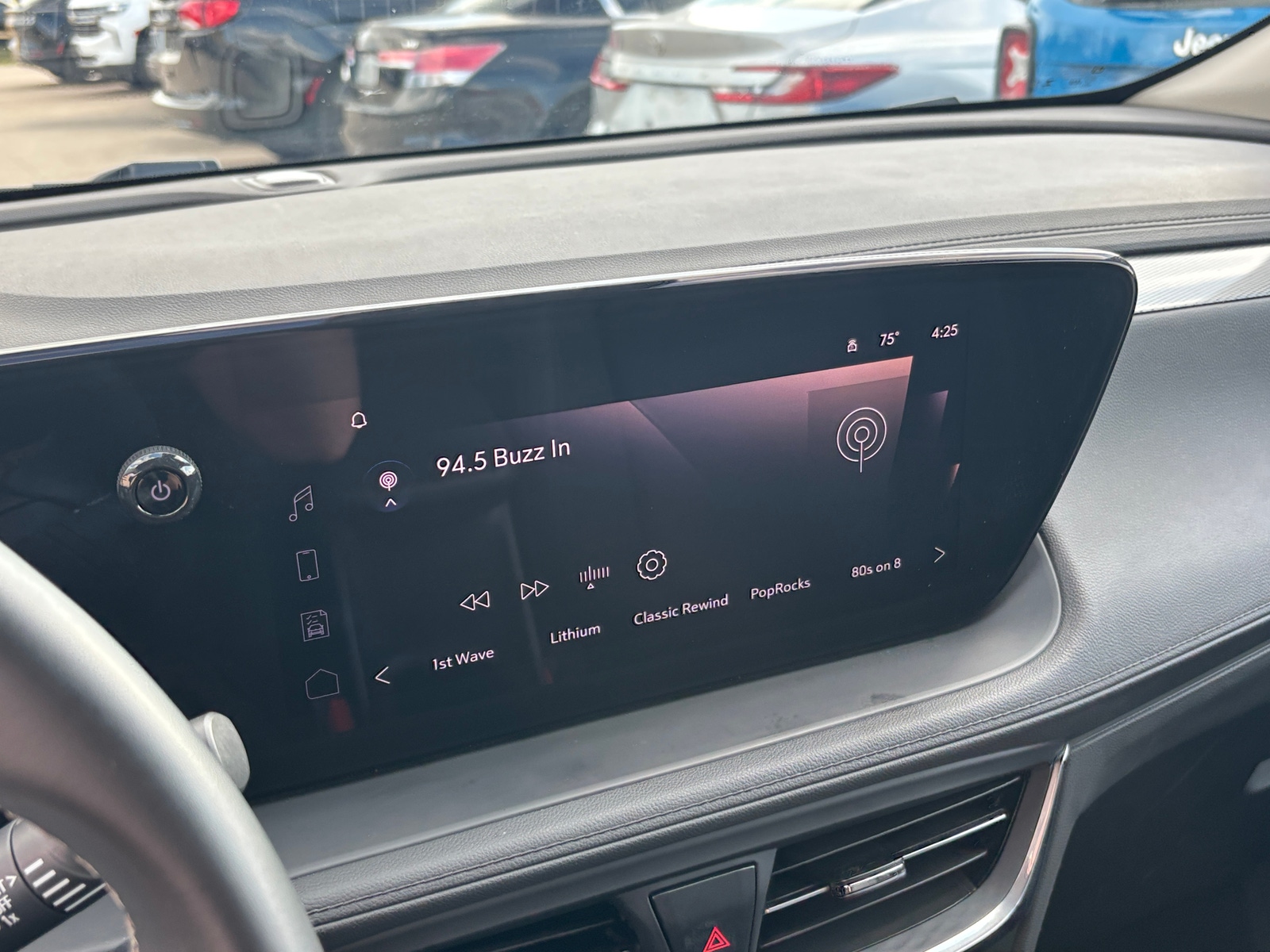 Thumbnail: 2025 Buick Encore GX - 4