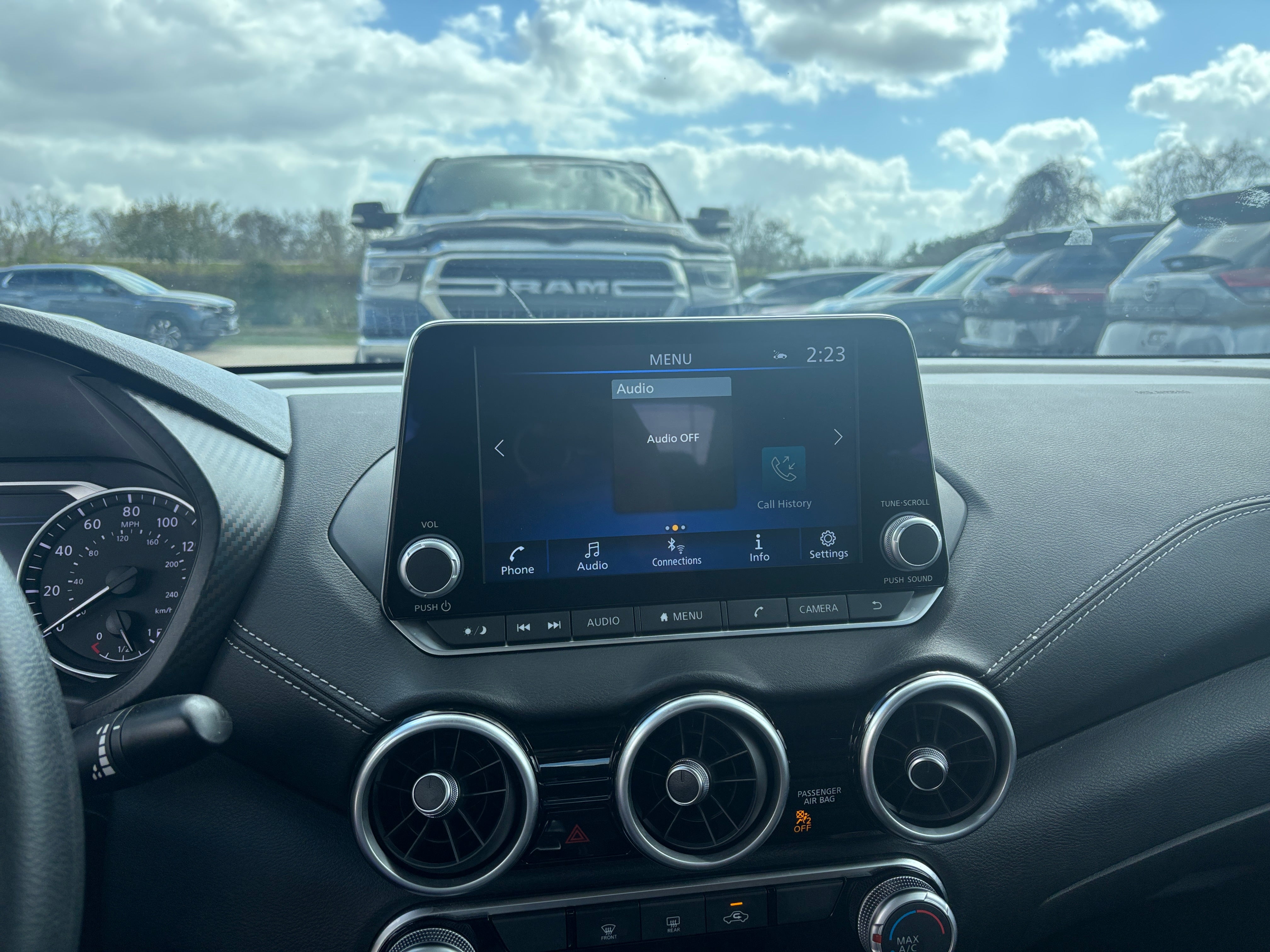 Thumbnail: 2025 Nissan Sentra - 4