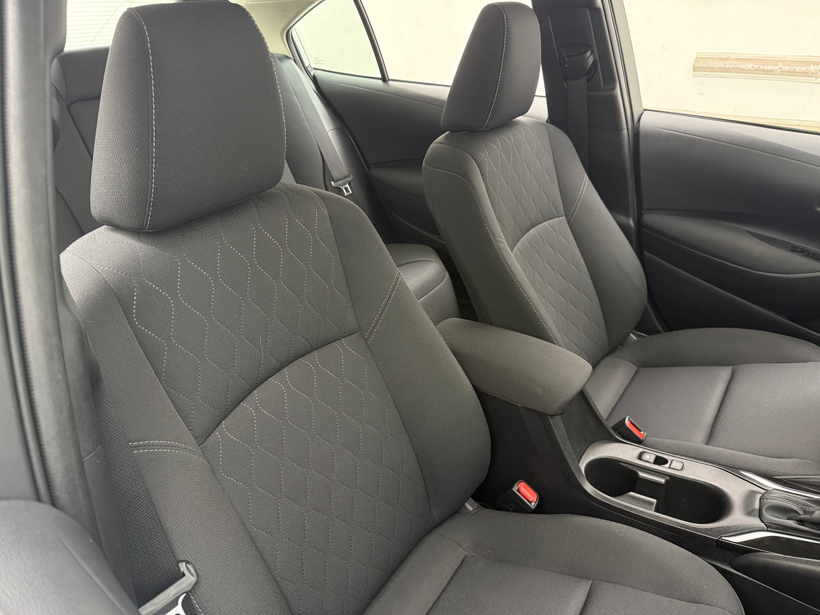 Thumbnail: 2025 Toyota Corolla - 2