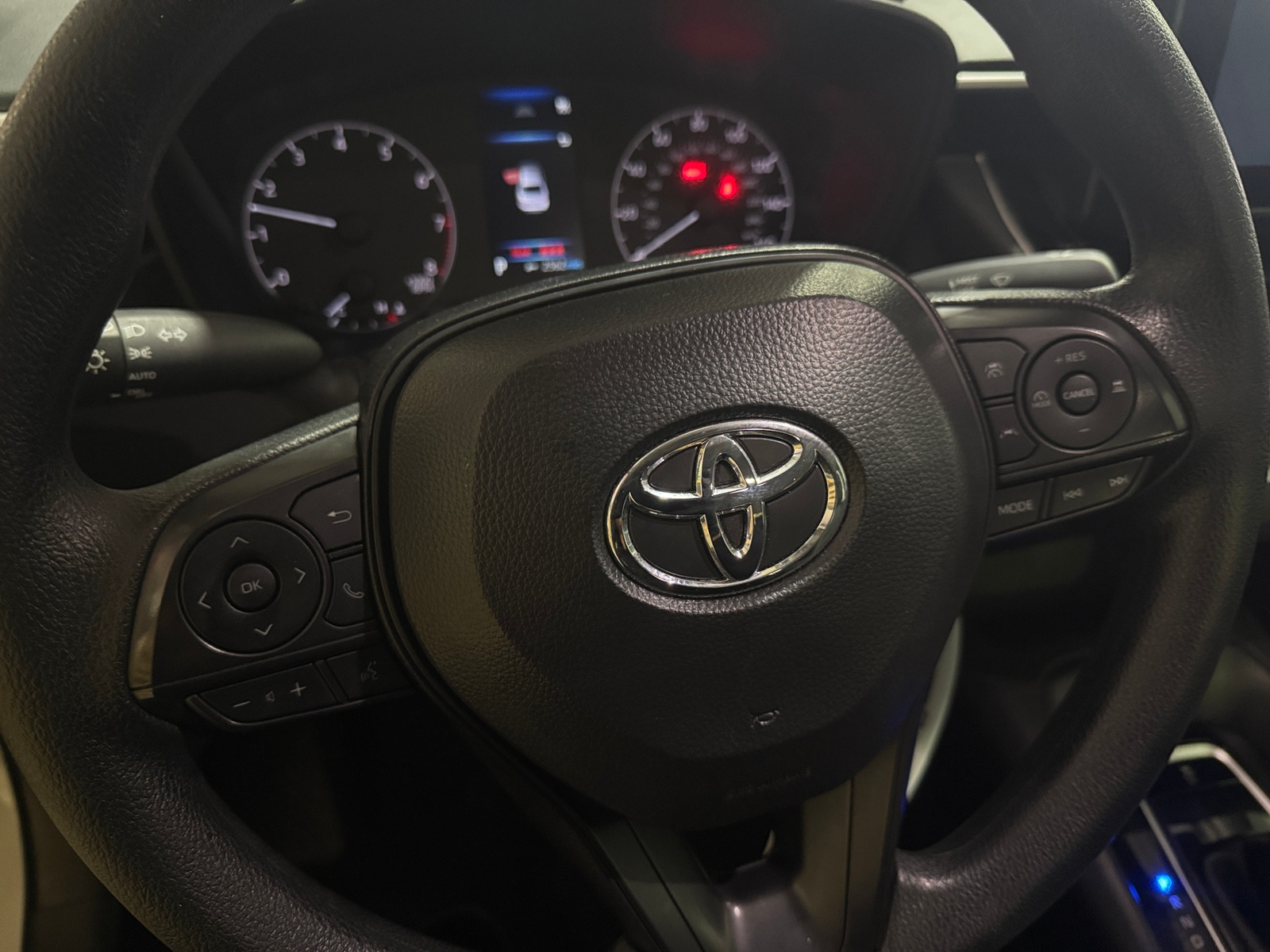 Thumbnail: 2025 Toyota Corolla - 5