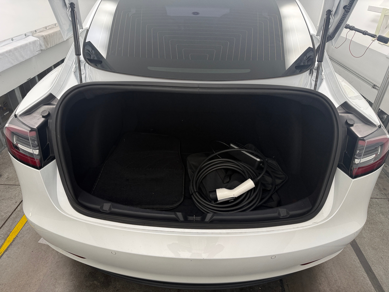 Thumbnail: 2020 Tesla Model 3 - 6