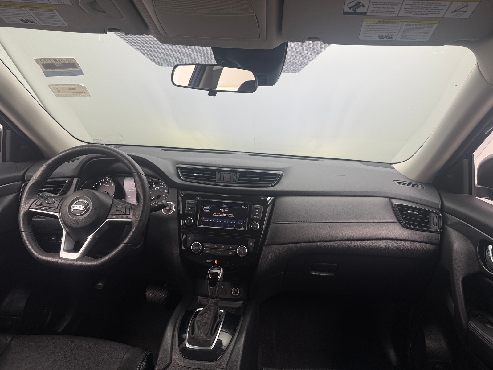 Thumbnail: 2019 Nissan Rogue - 3