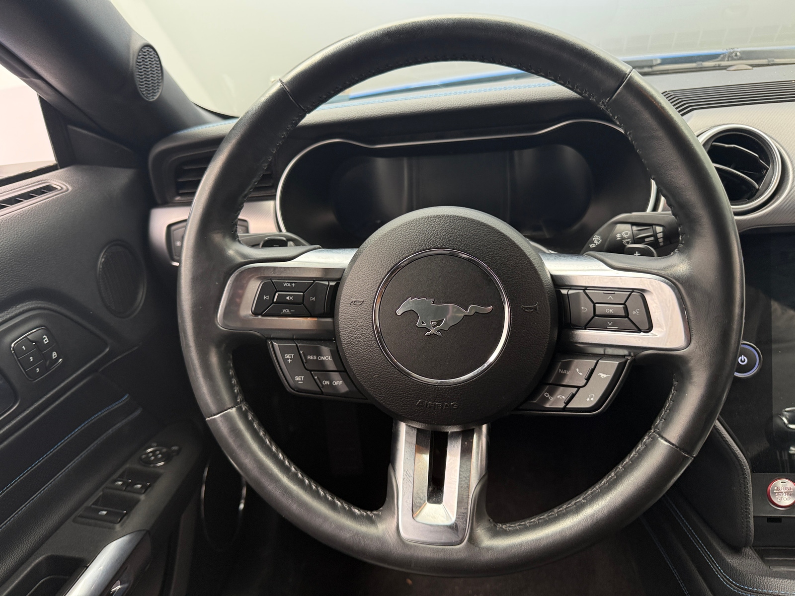 Thumbnail: 2019 Ford Mustang - 4