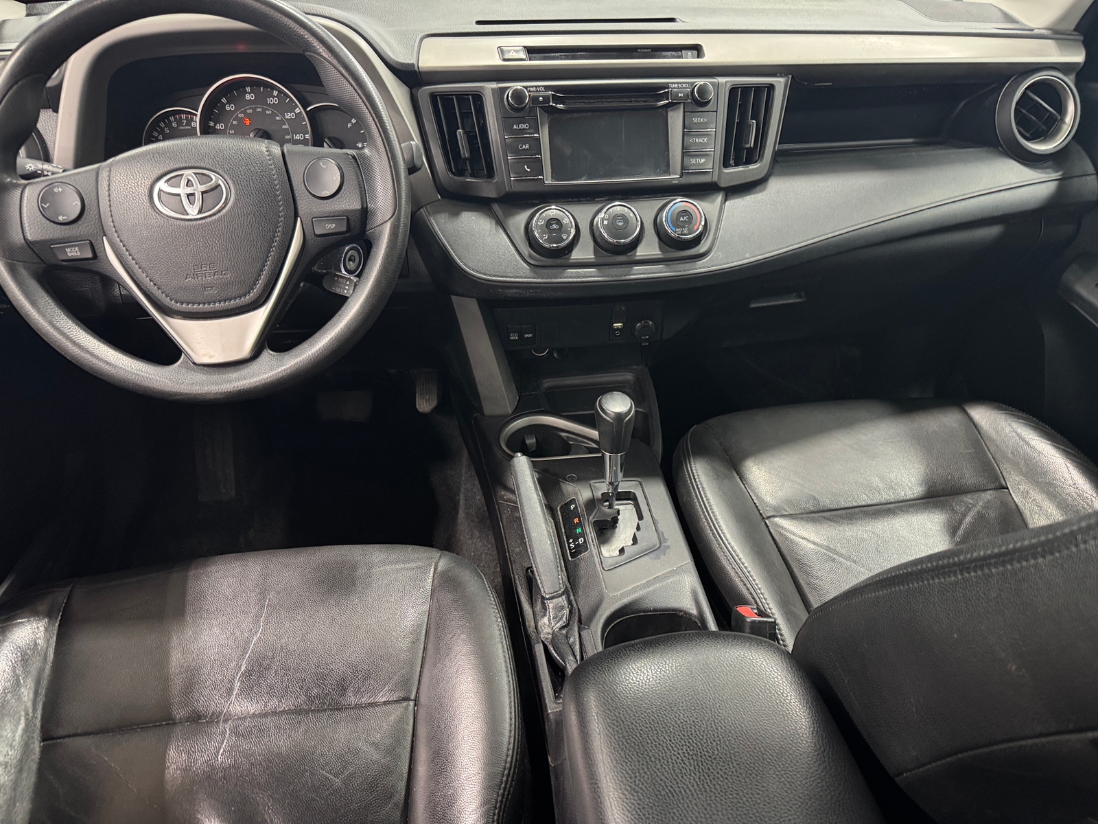 Thumbnail: 2016 Toyota RAV4 - 3