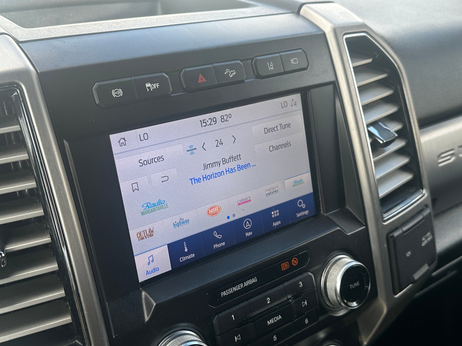 Thumbnail: 2020 Ford Econoline - 3