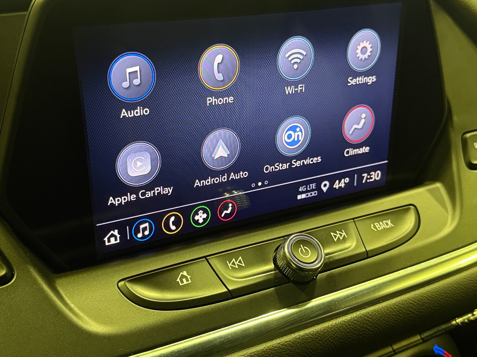 Thumbnail: 2022 Chevrolet Blazer - 3