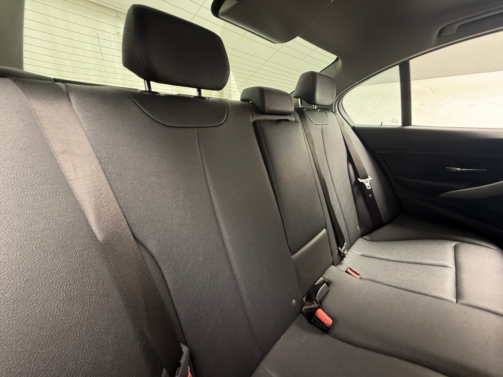 Thumbnail: 2018 BMW 3 Series - 5