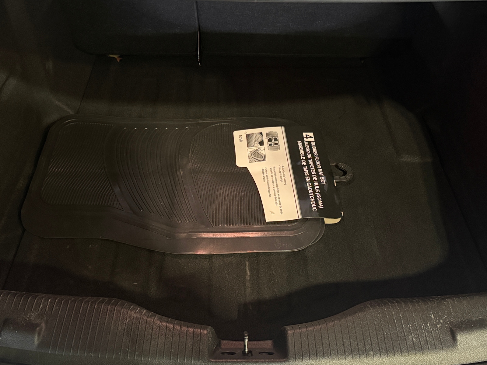 Thumbnail: 2018 Chevrolet Cruze - 7