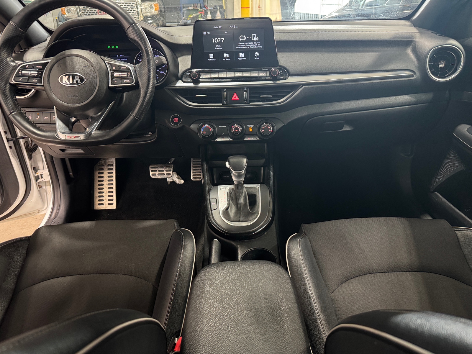 Thumbnail: 2020 Kia Forte - 2